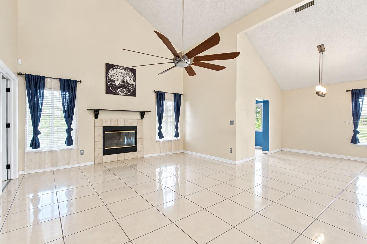 24138 TWIN CT — photo 38