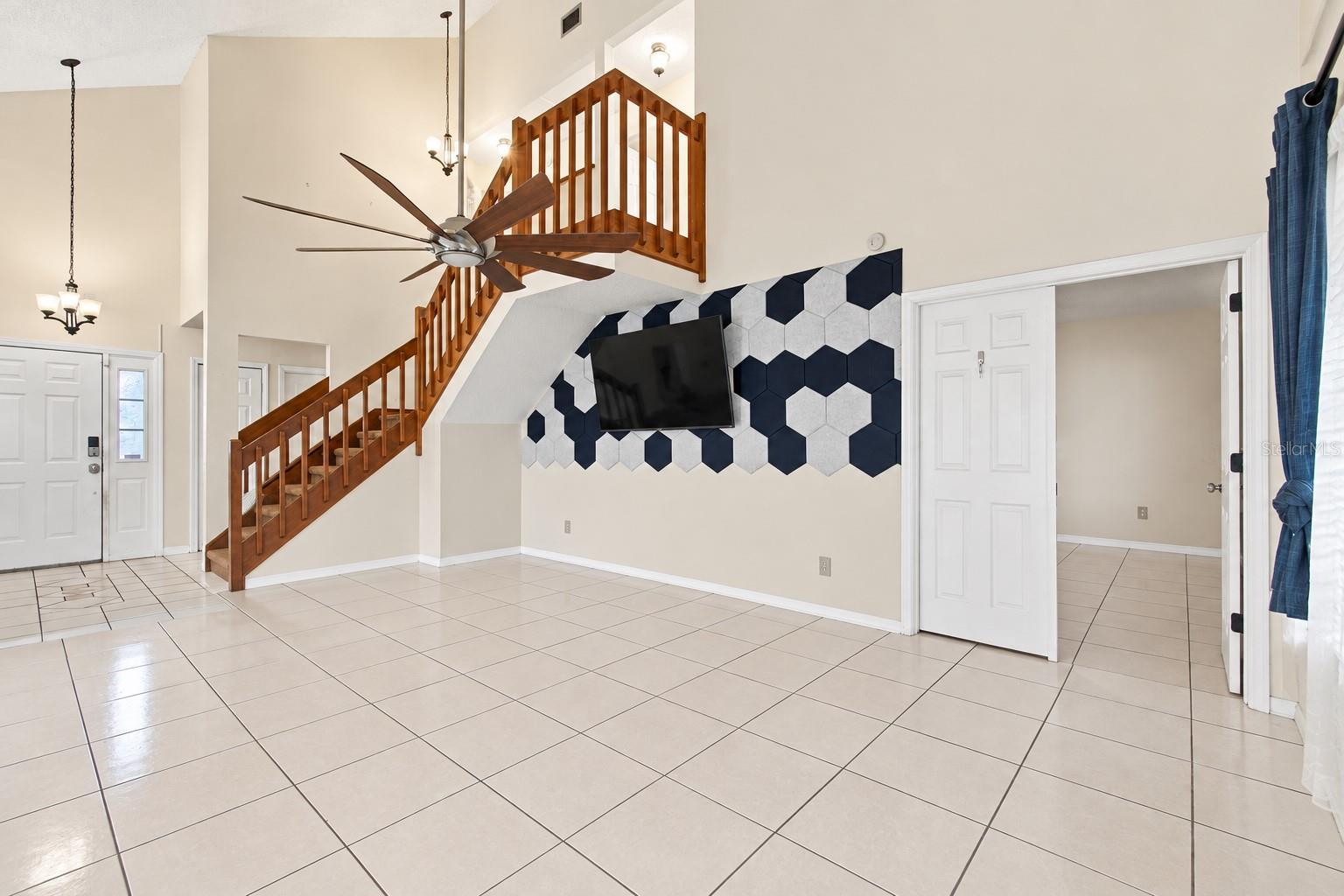 24138 TWIN CT — photo 39