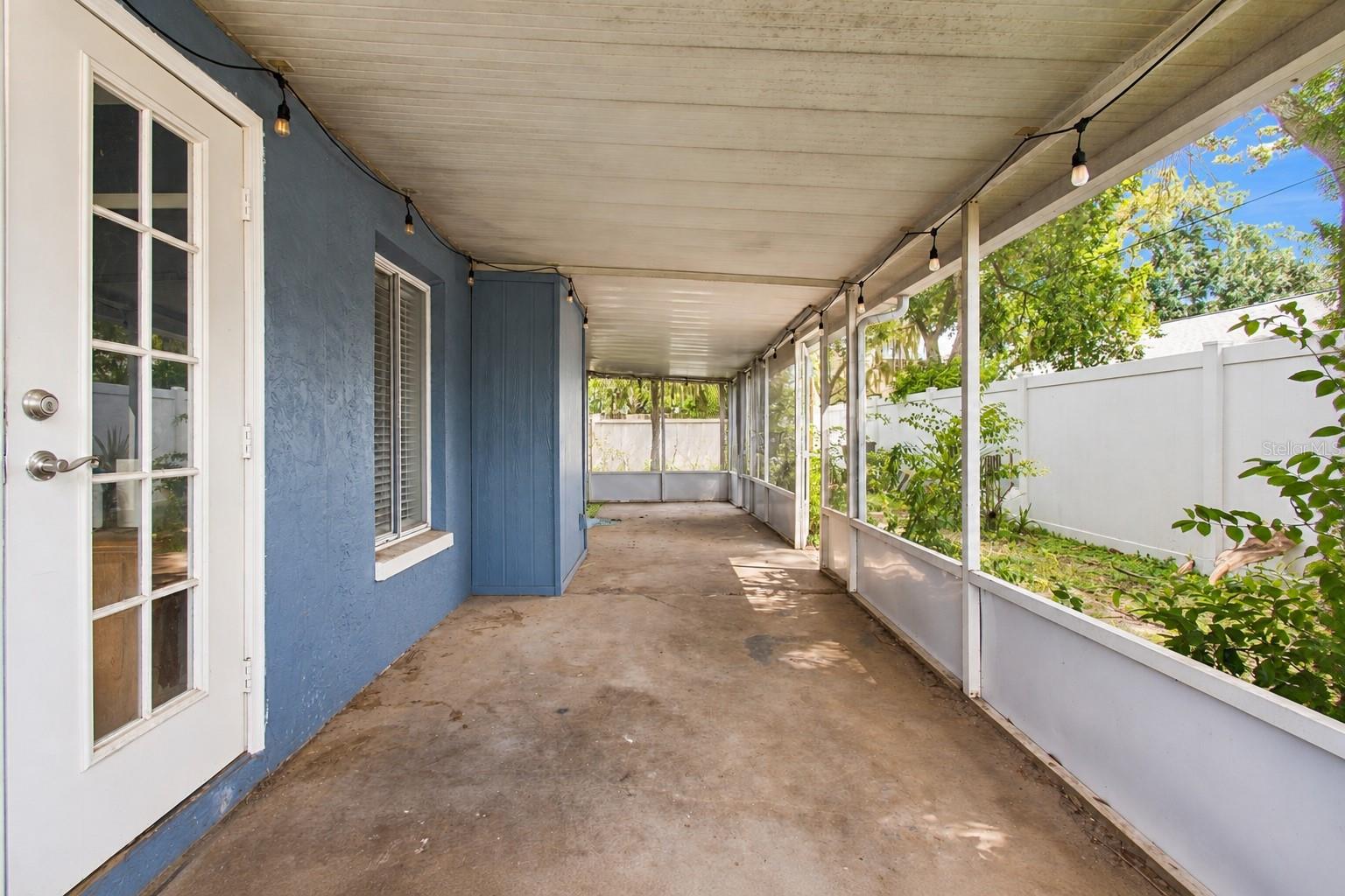 24138 TWIN CT — photo 58
