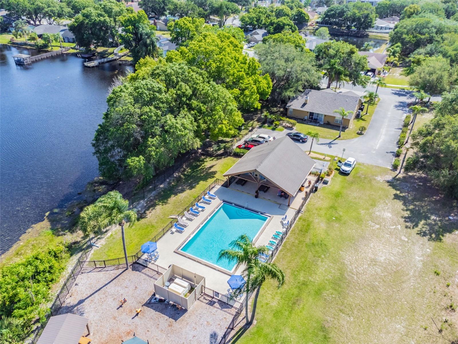 24138 TWIN CT — photo 78