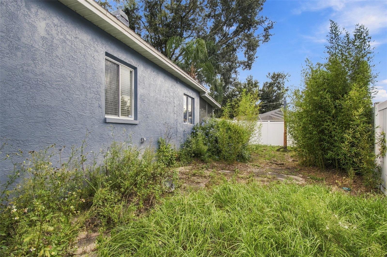 24138 TWIN CT — photo 69