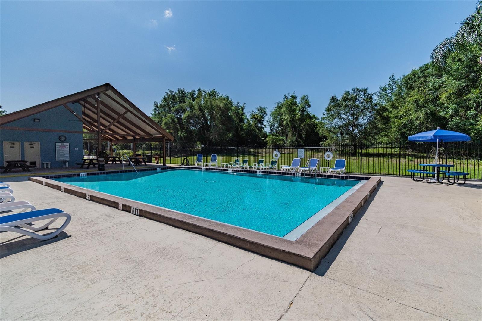 24138 TWIN CT — photo 84