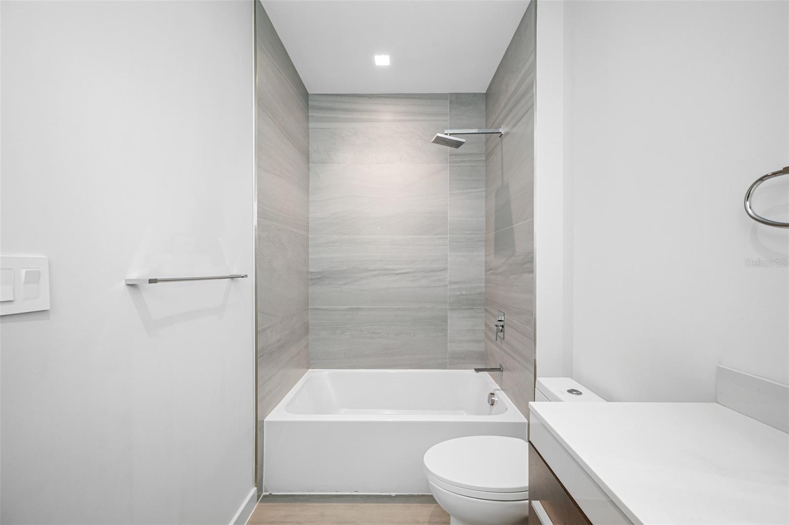 5 N OSCEOLA AVE #204 — photo 17