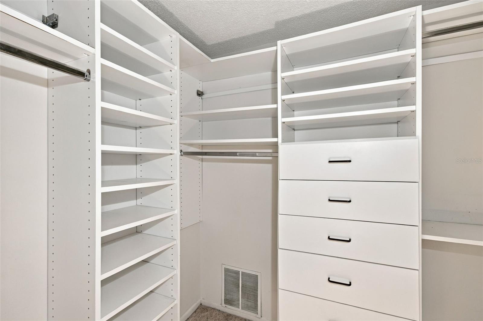 131 CYPRESS LN #131 — photo 15