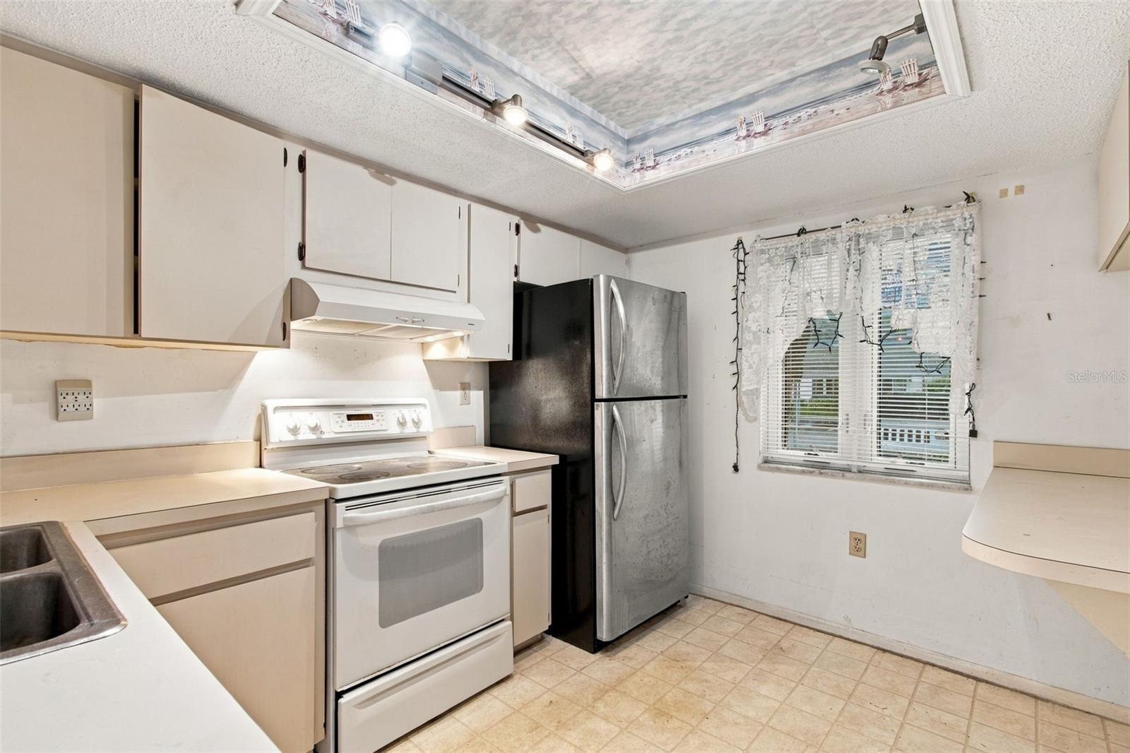 131 CYPRESS LN #131 — photo 19