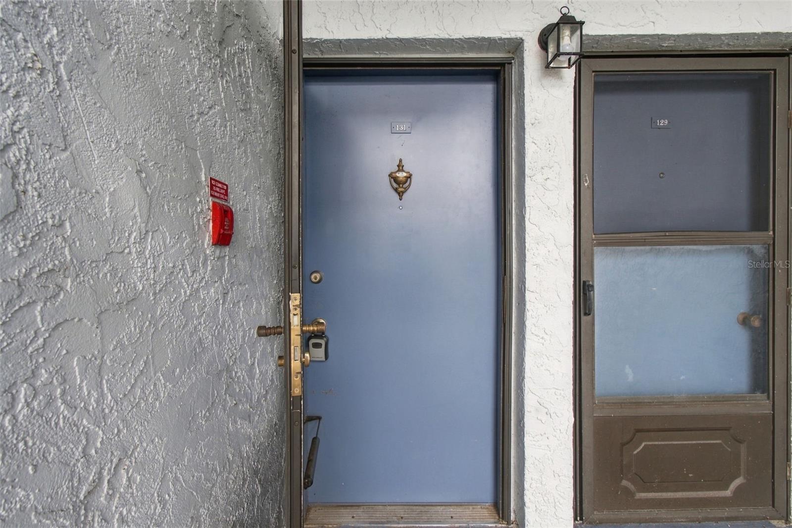 131 CYPRESS LN #131 — photo 3