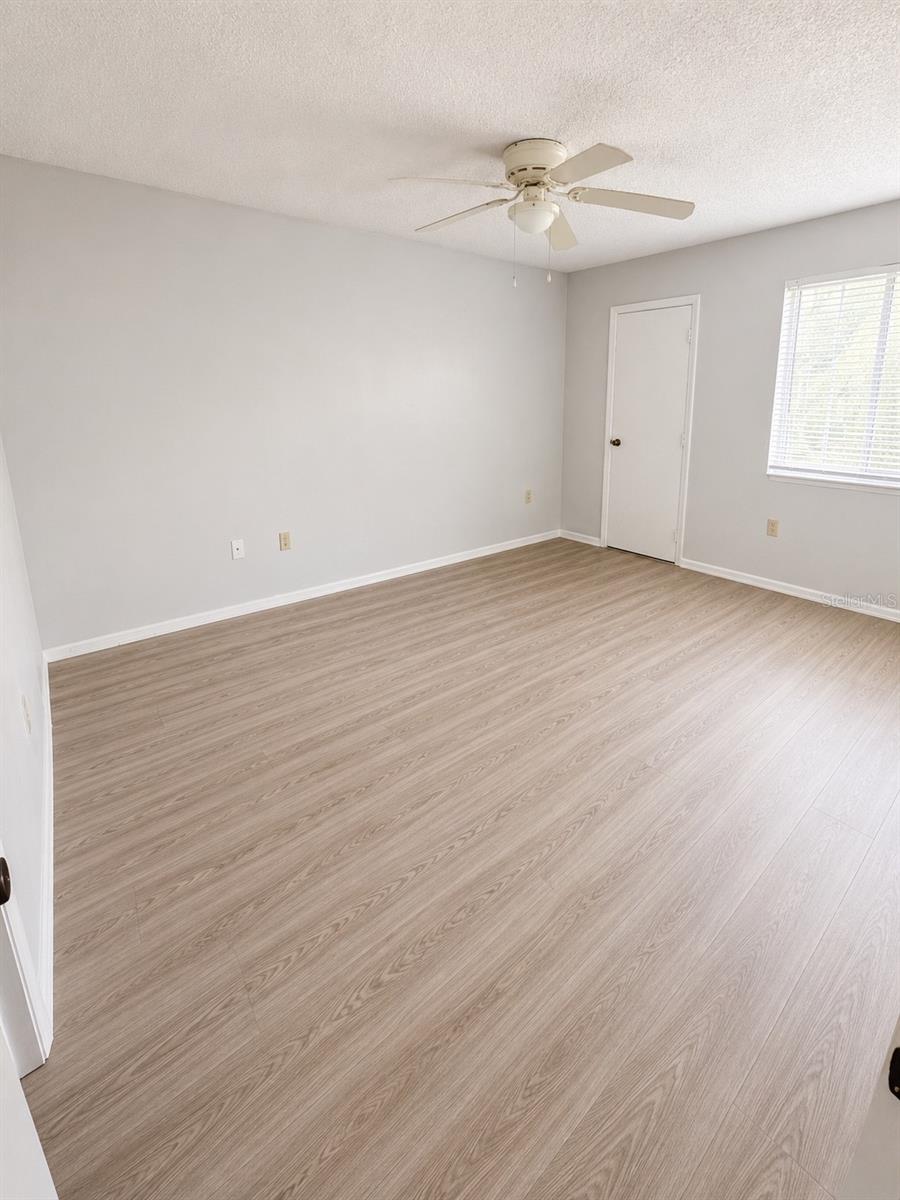 112 CYPRESS CT #112 — photo 5