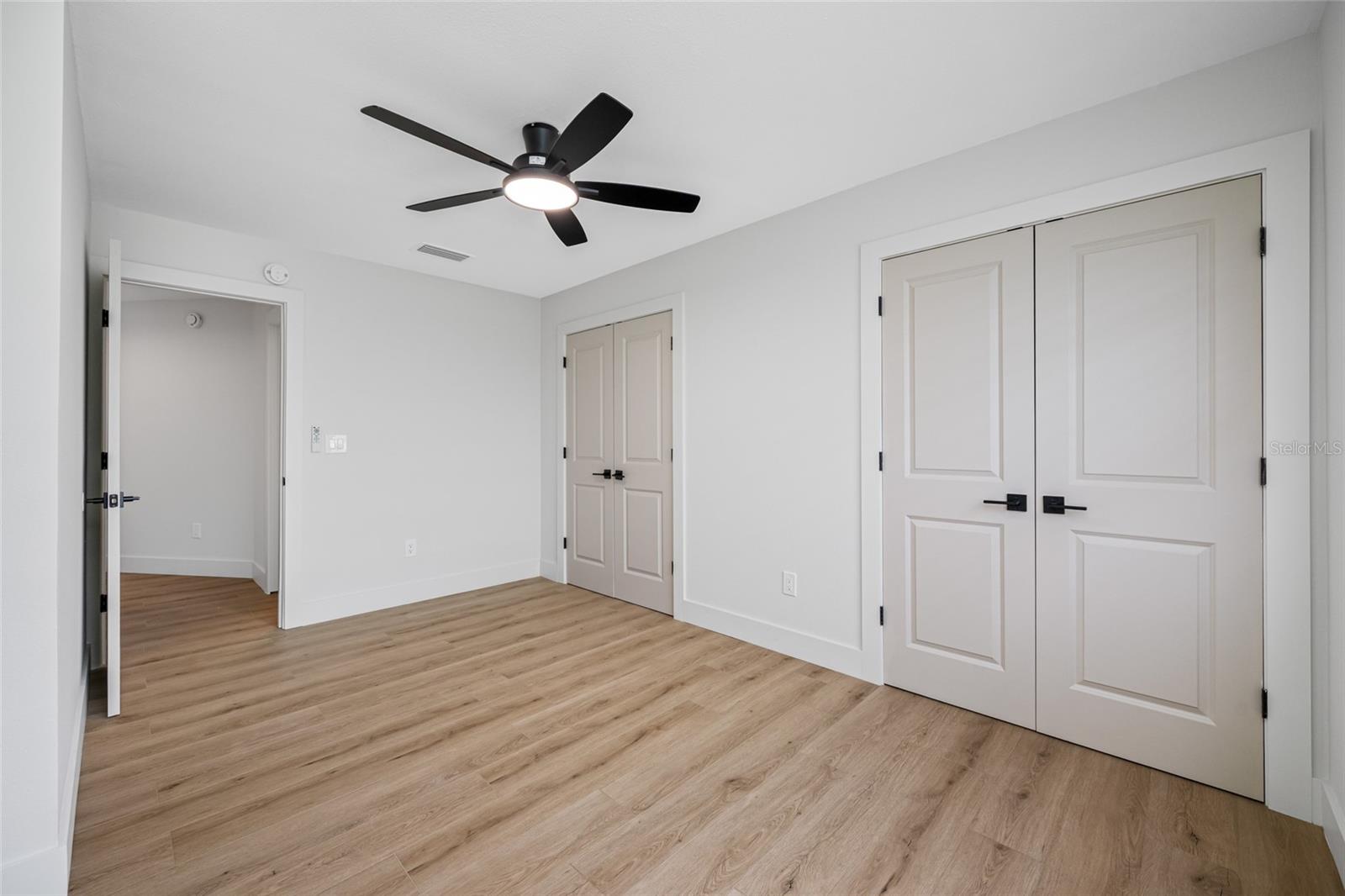 6119 MEMORIAL HWY #13 — photo 26