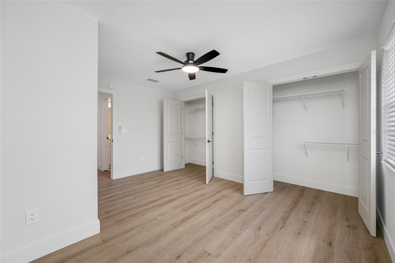 6119 MEMORIAL HWY #13 — photo 20