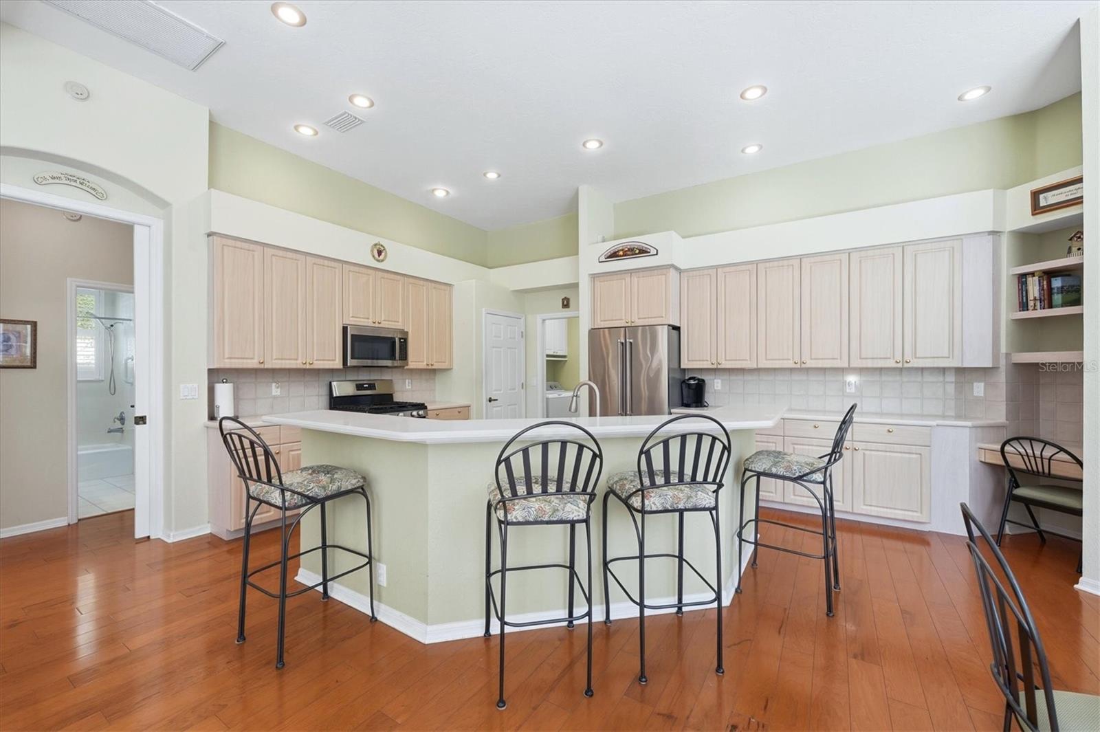 7930 WYNDHAM CT — photo 8