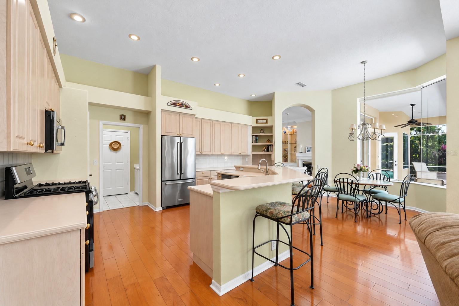 7930 WYNDHAM CT — photo 11