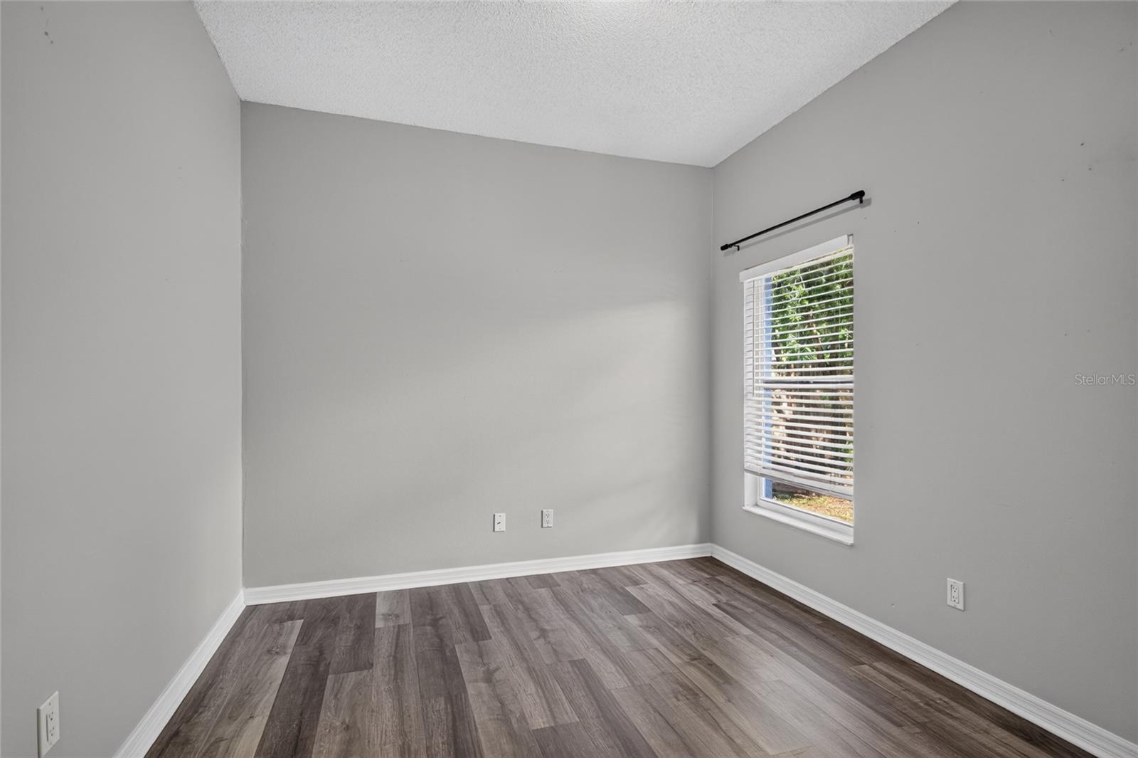 10306 EARLY MIST LN — photo 18