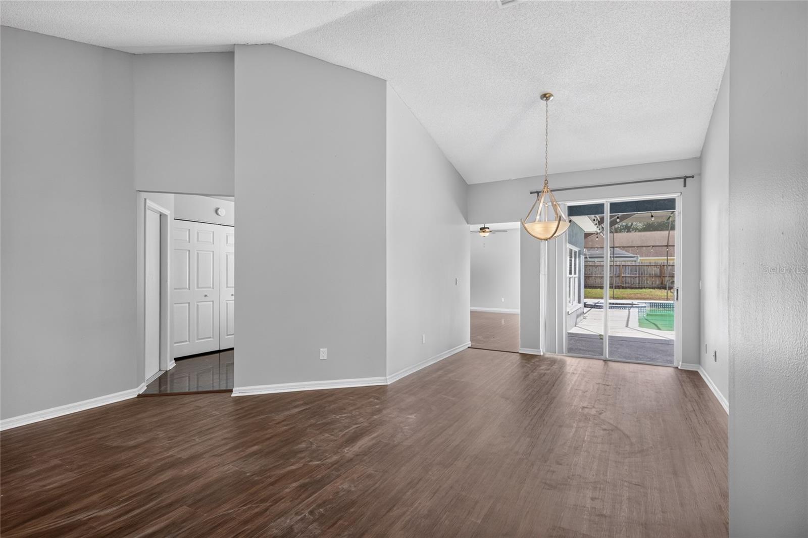 10306 EARLY MIST LN — photo 10
