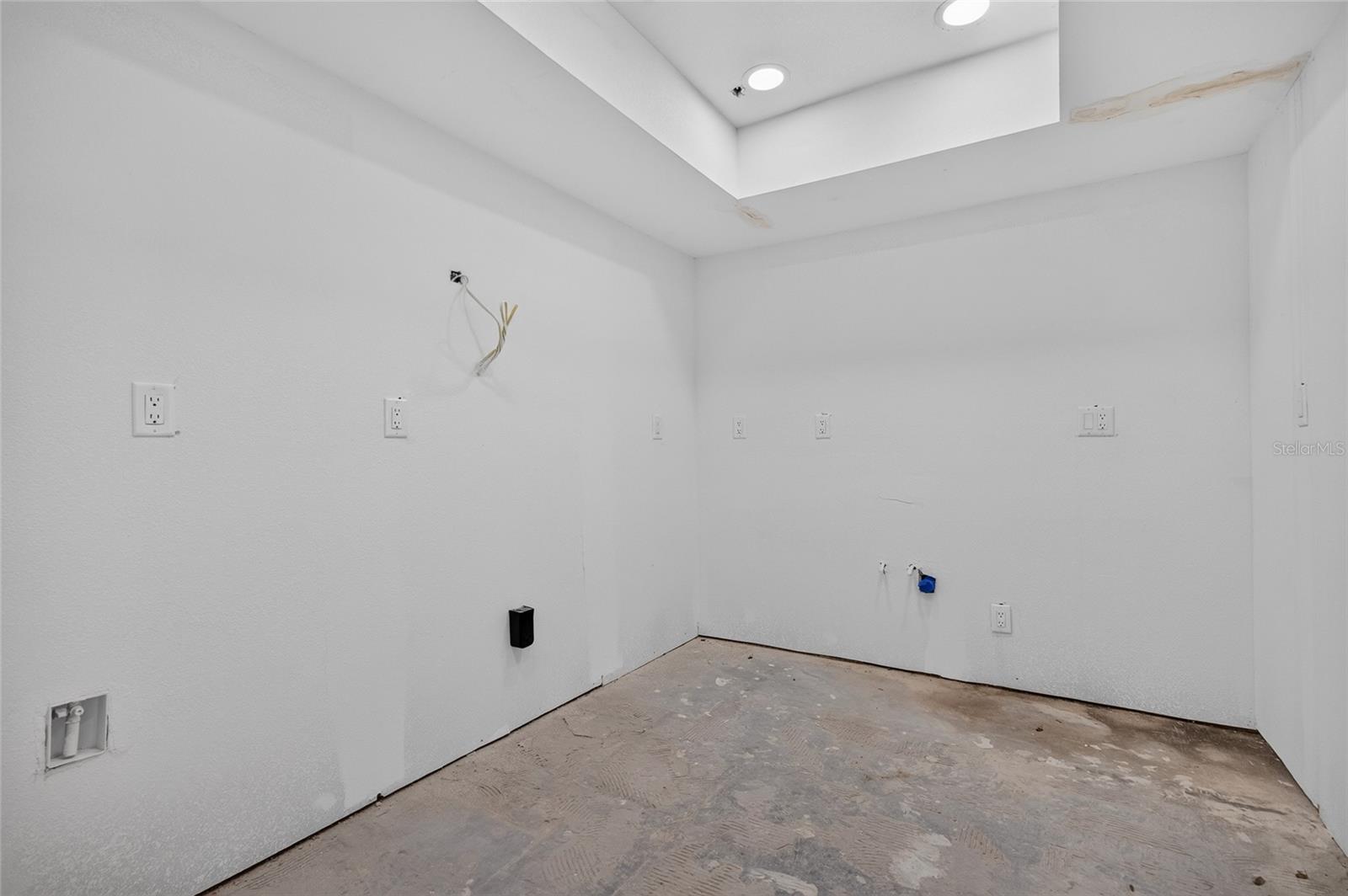 620 FLAMINGO DR #105 — photo 9