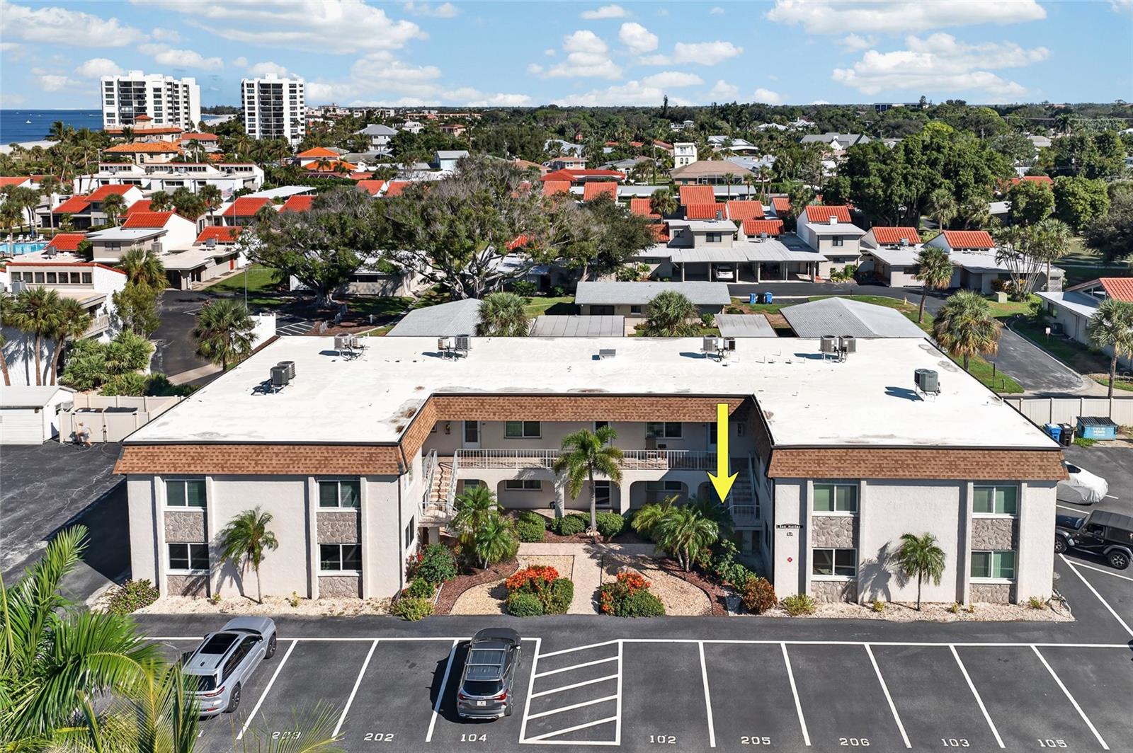 620 FLAMINGO DR #105 — photo 3