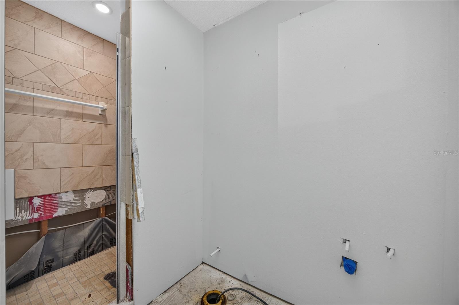 620 FLAMINGO DR #105 — photo 21