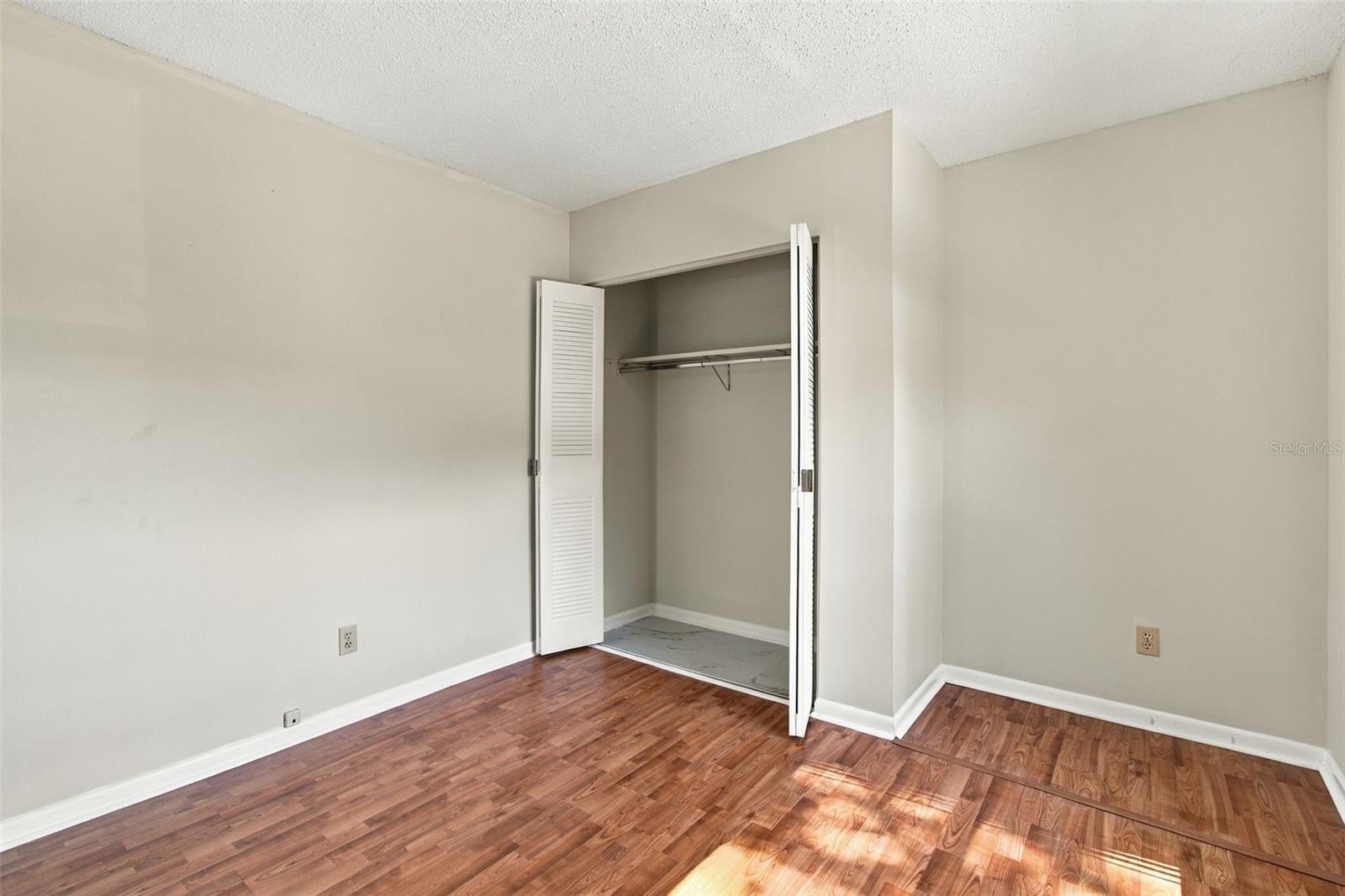 4830 GROVE POINT DR — photo 23