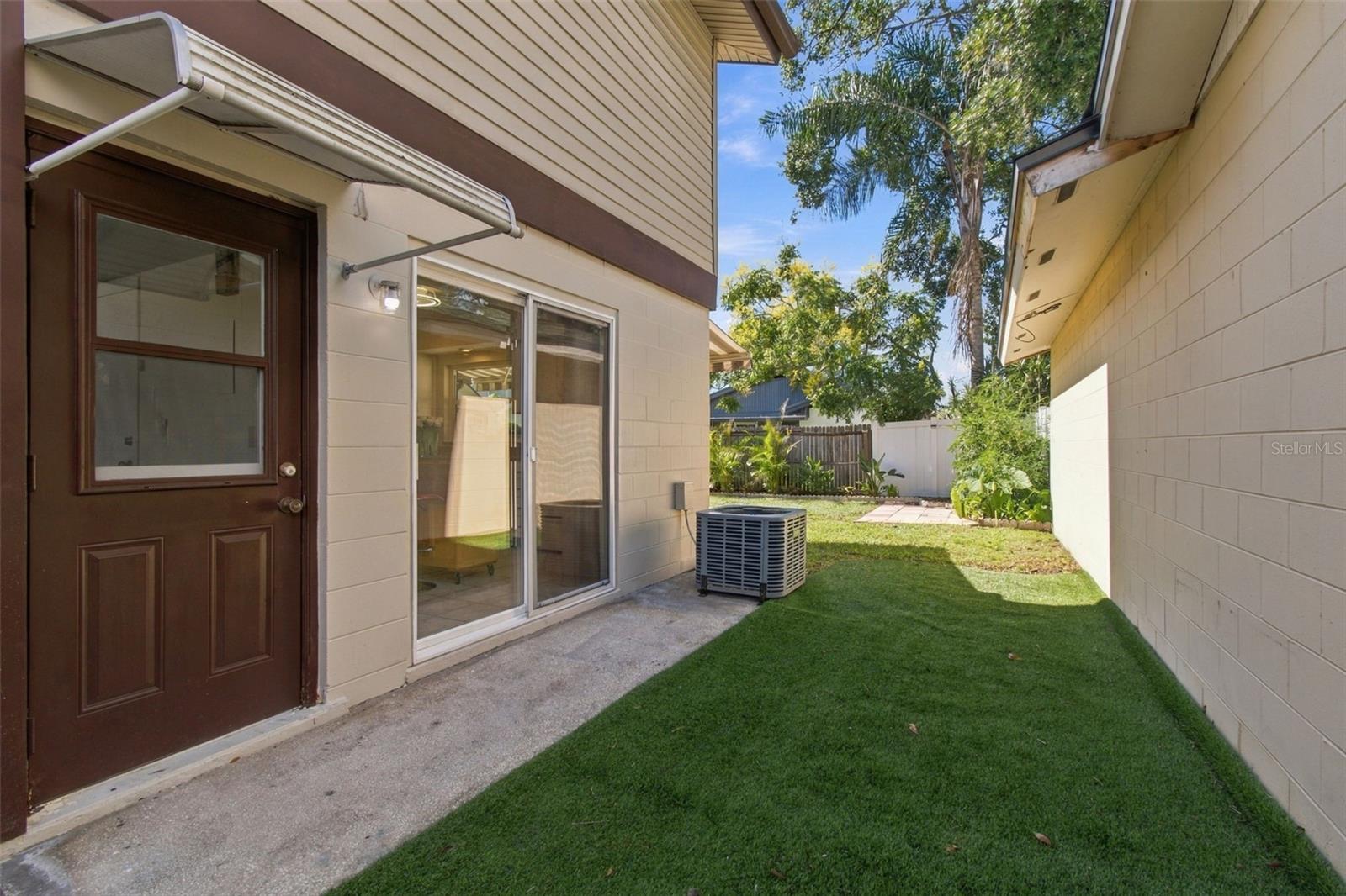 4830 GROVE POINT DR — photo 46