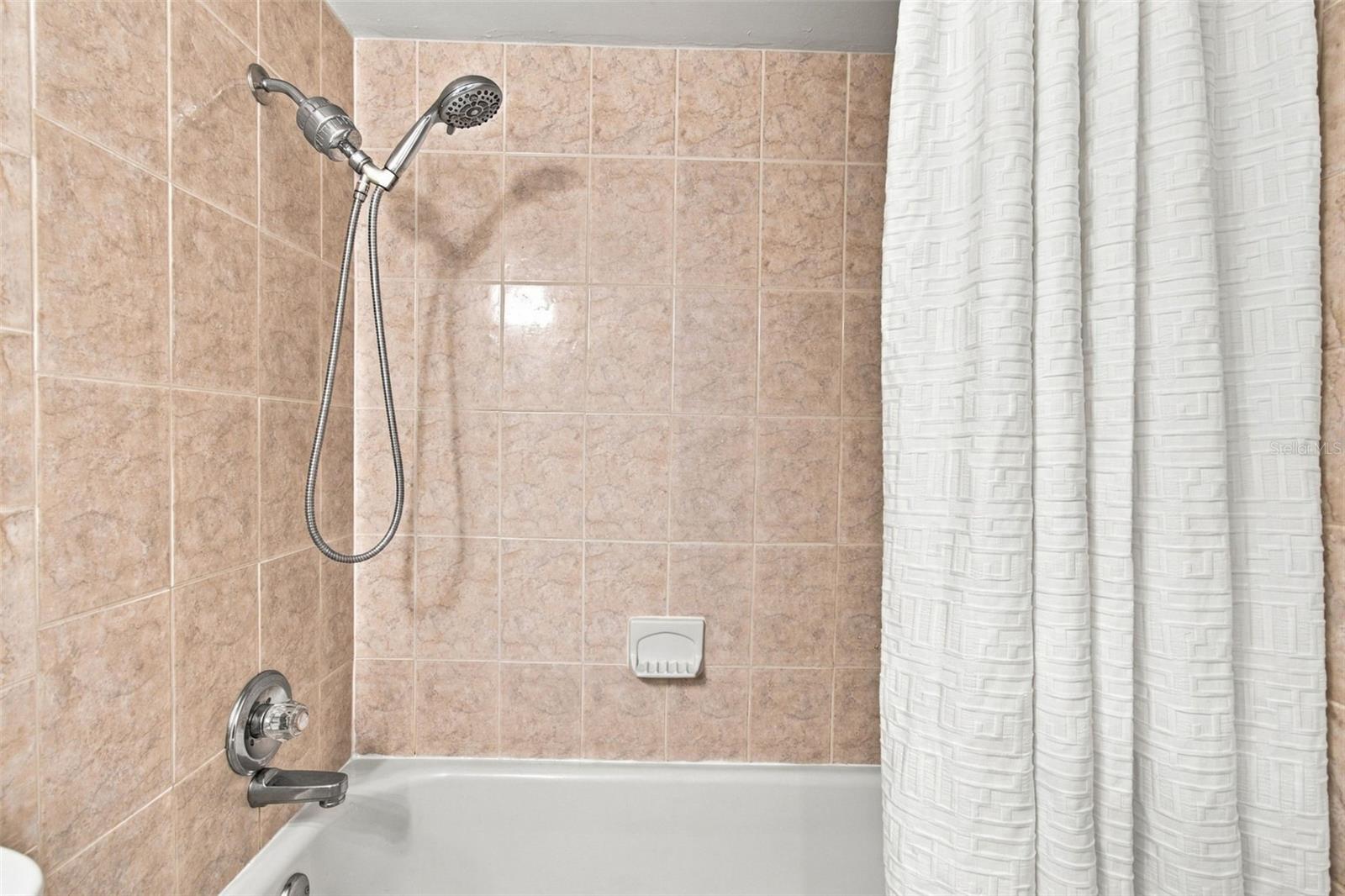 4830 GROVE POINT DR — photo 35