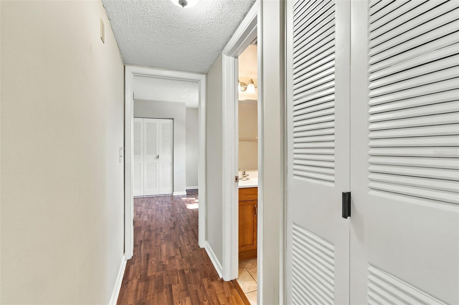 4830 GROVE POINT DR — photo 20