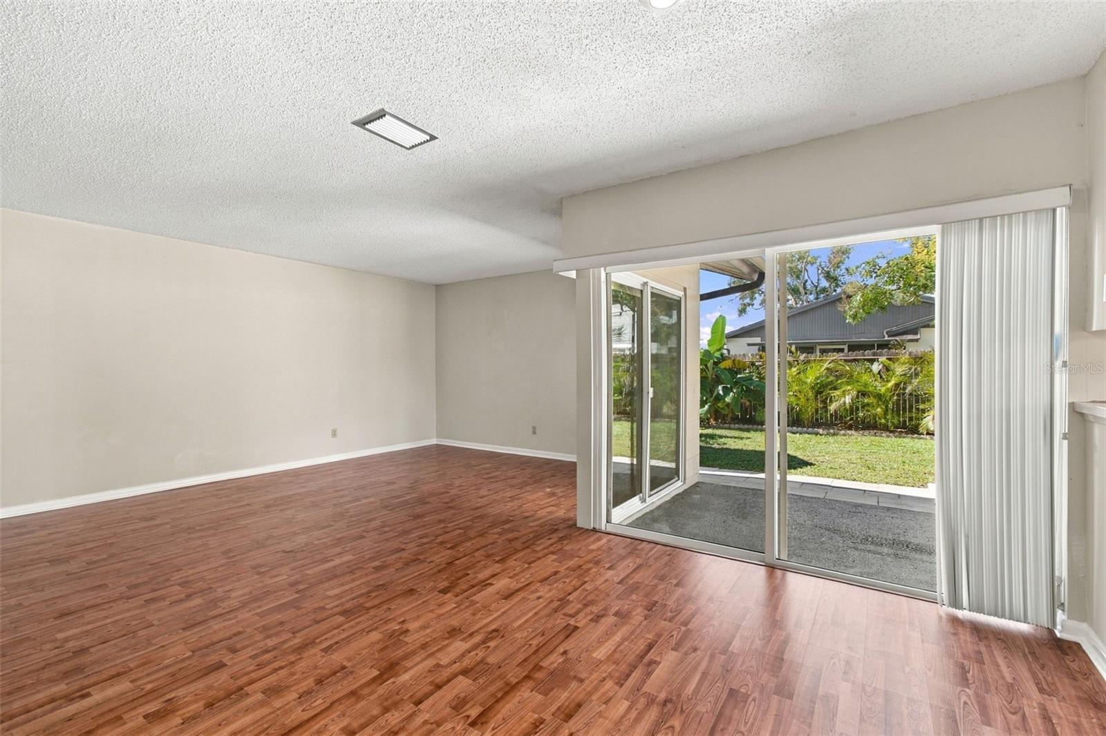 4830 GROVE POINT DR — photo 12