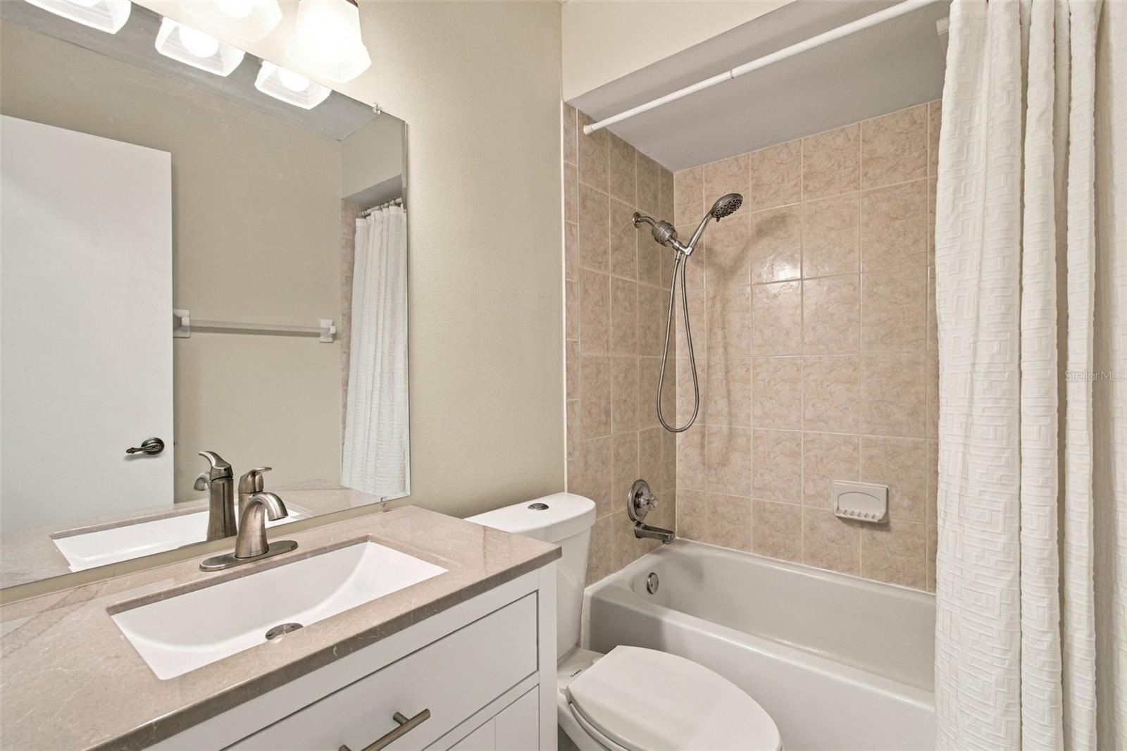 4830 GROVE POINT DR — photo 34
