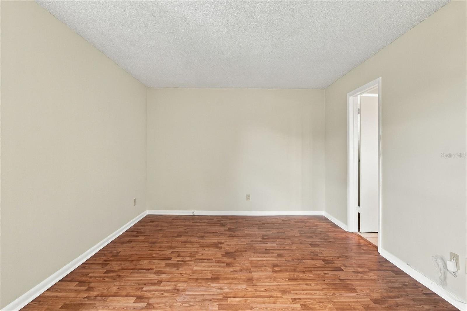 4830 GROVE POINT DR — photo 31