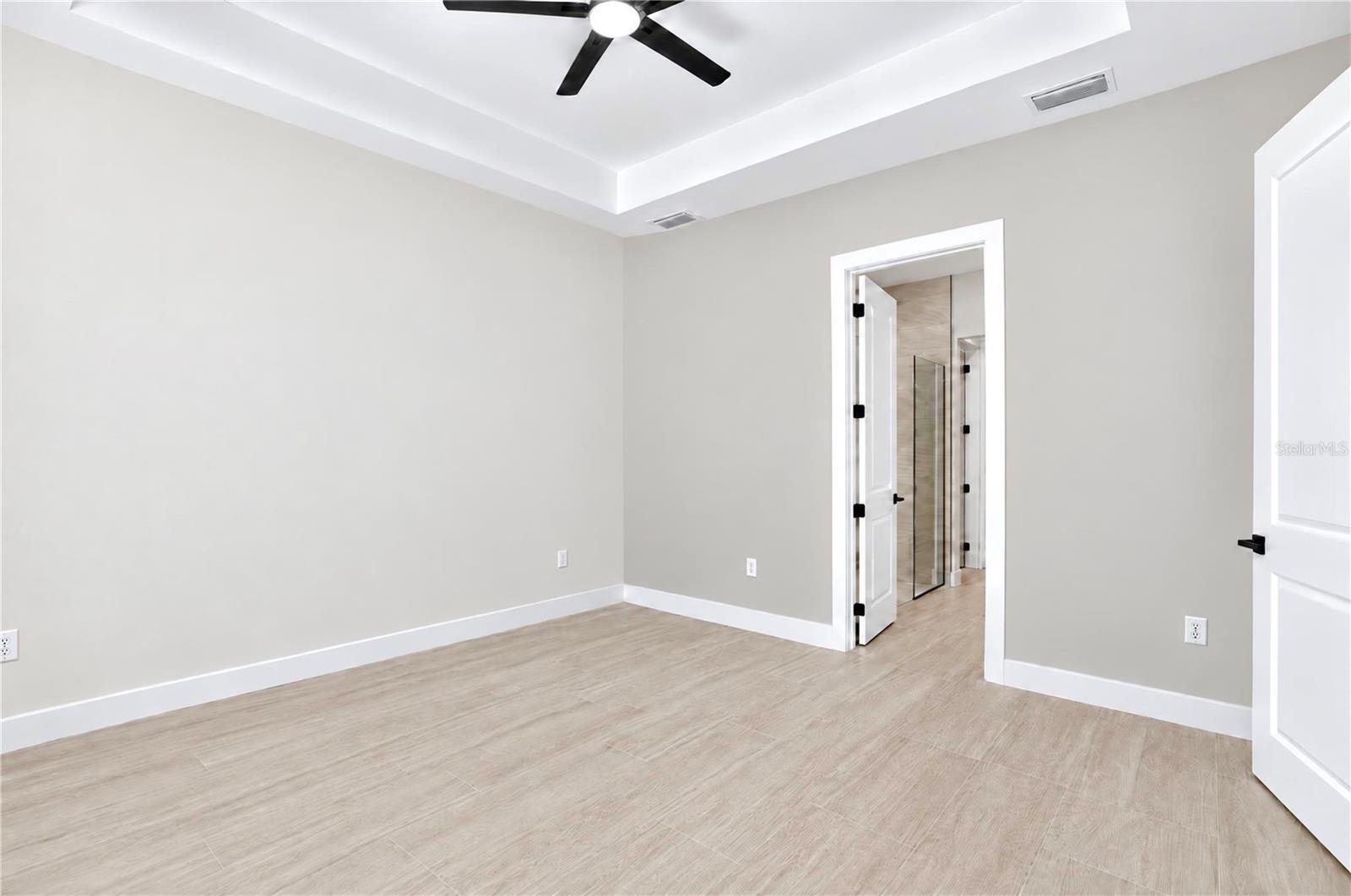 4004 CARVER ST — photo 33