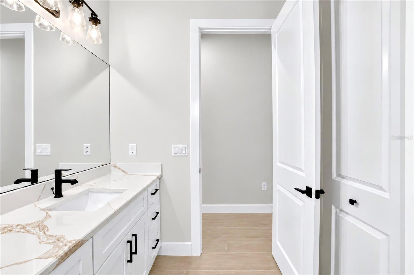 4004 CARVER ST — photo 11