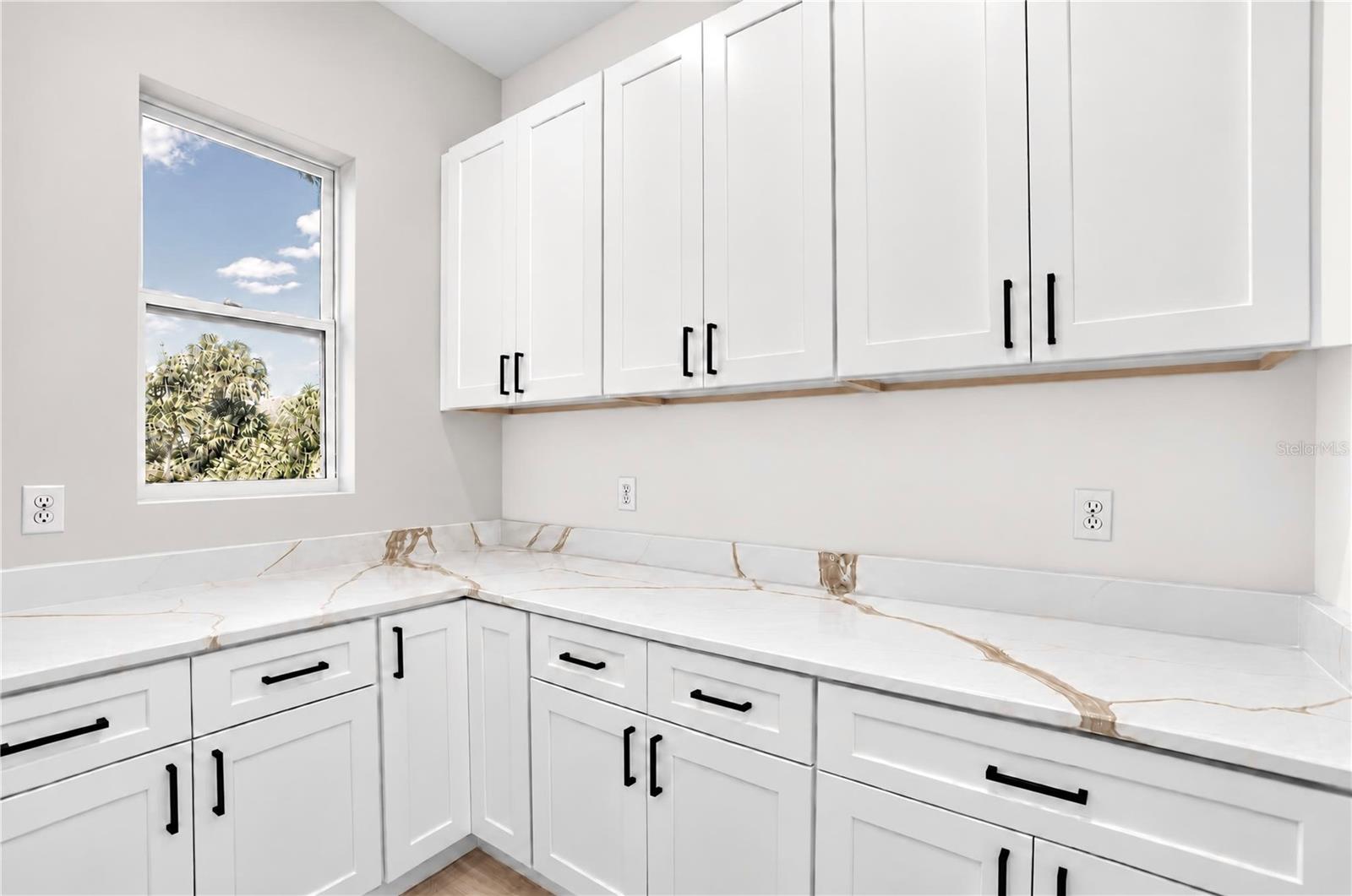 4004 CARVER ST — photo 28