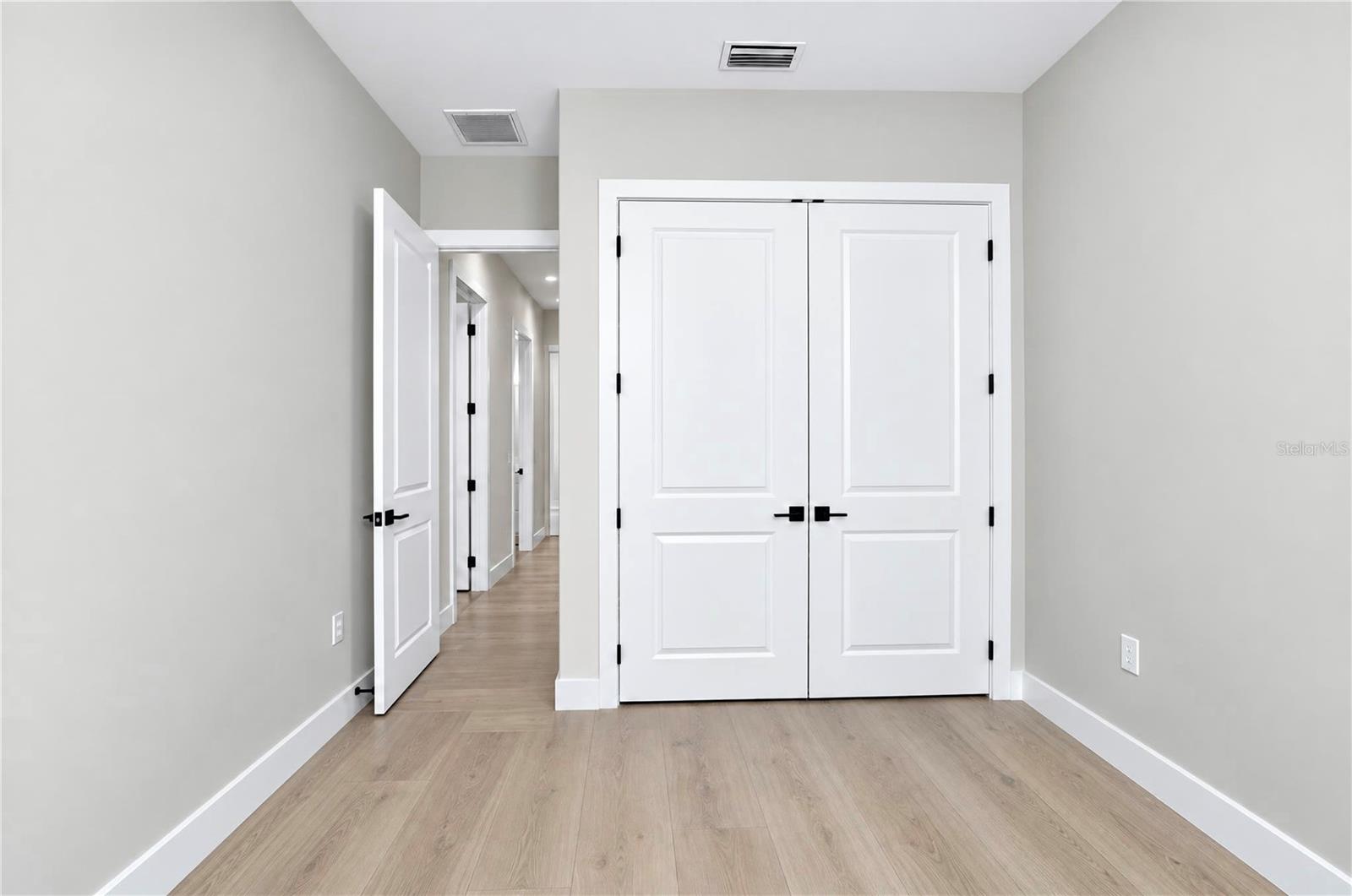 4004 CARVER ST — photo 16