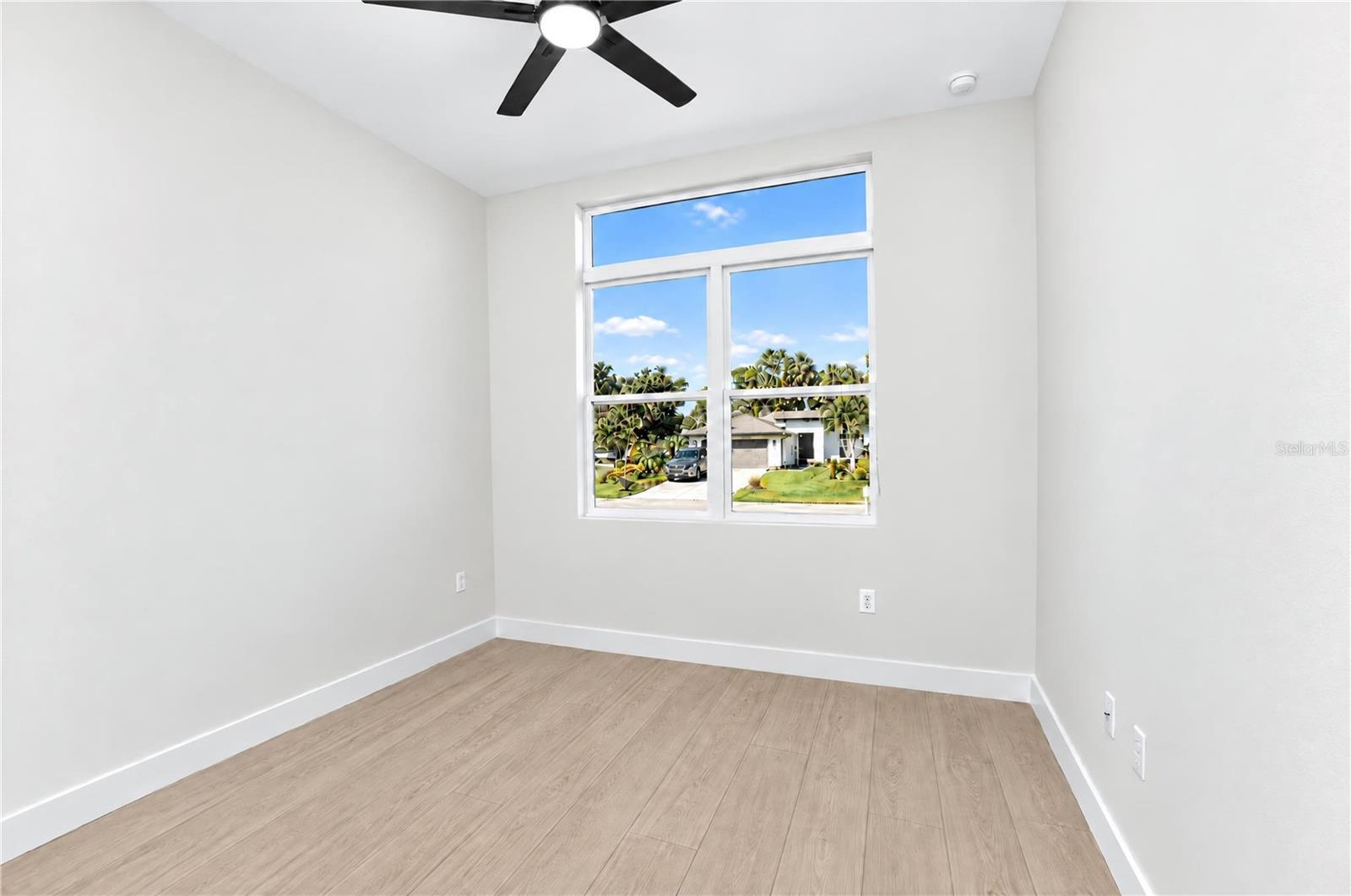 4004 CARVER ST — photo 9