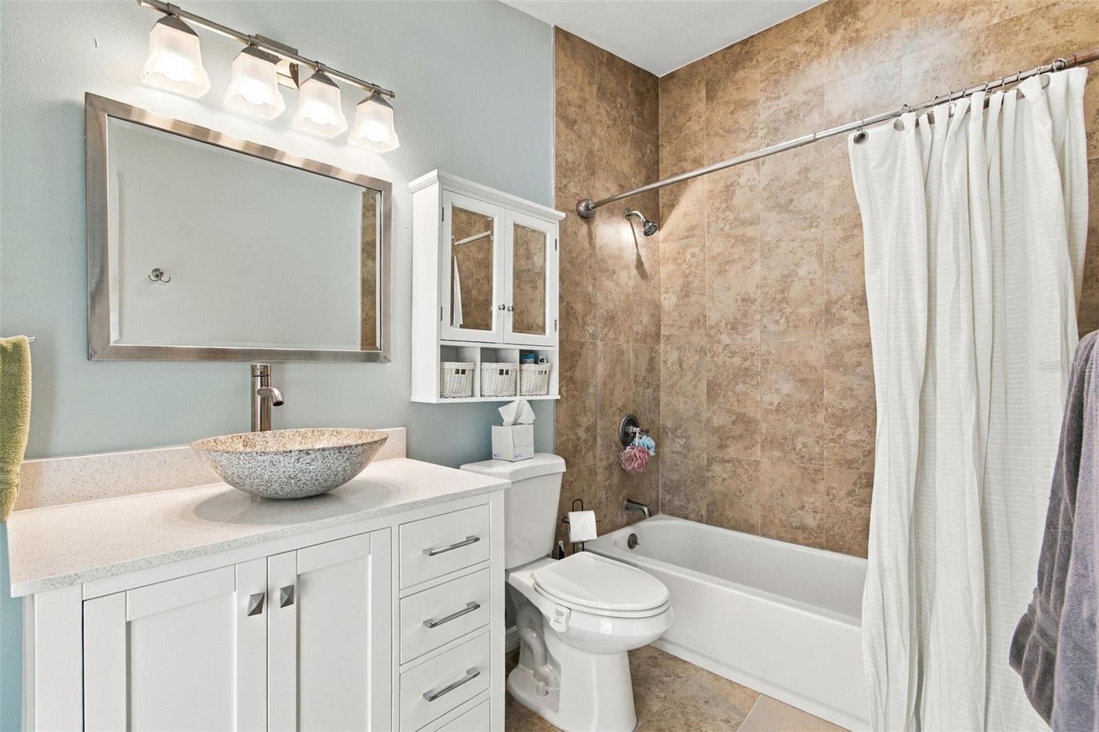 874 PINEWOOD TER W — photo 18