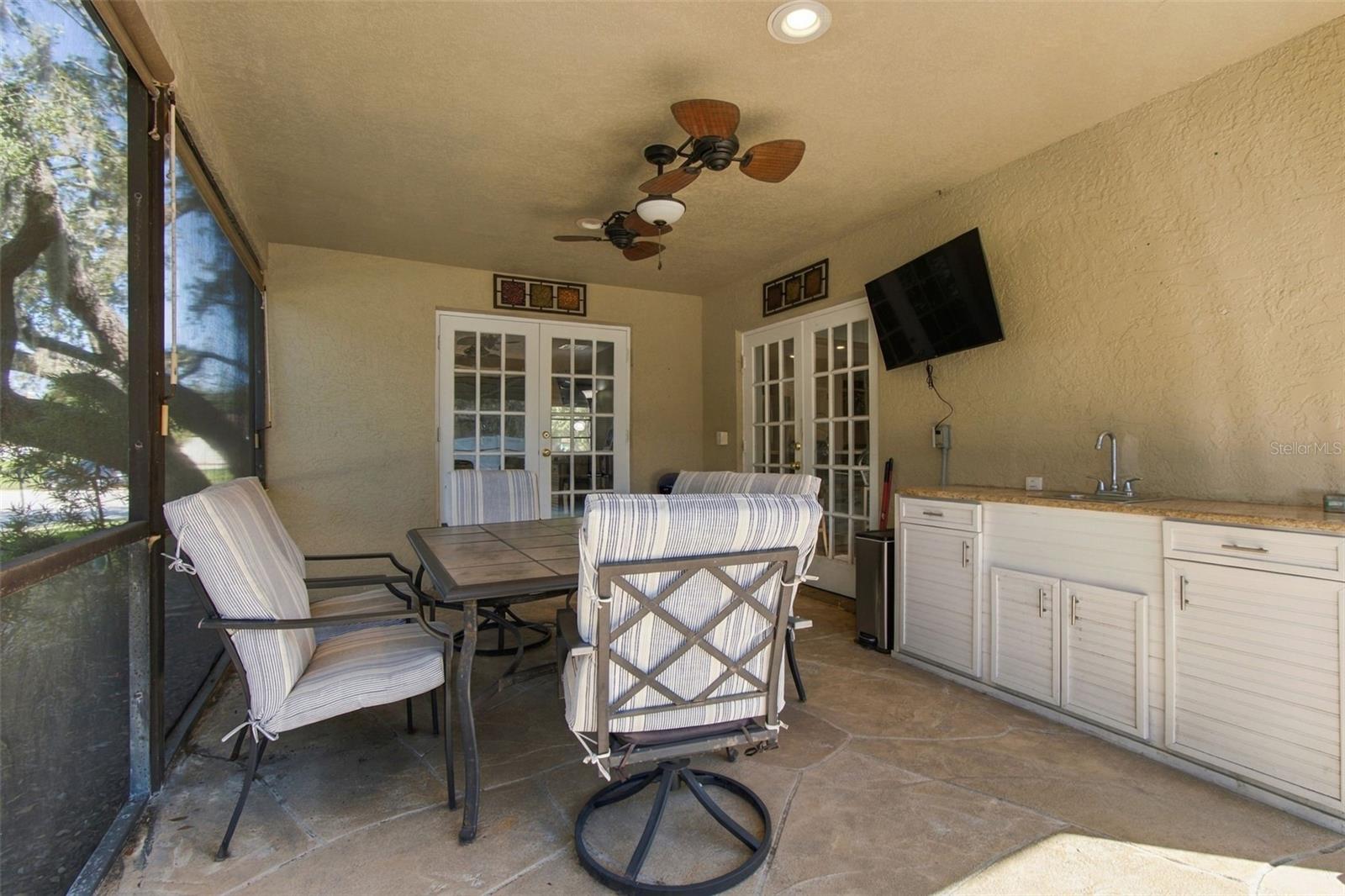 874 PINEWOOD TER W — photo 38
