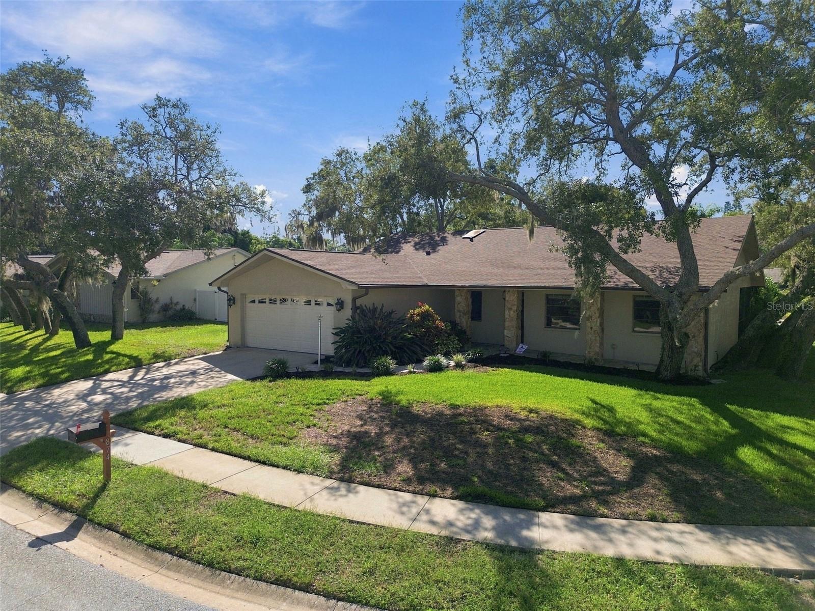 874 PINEWOOD TER W — photo 48
