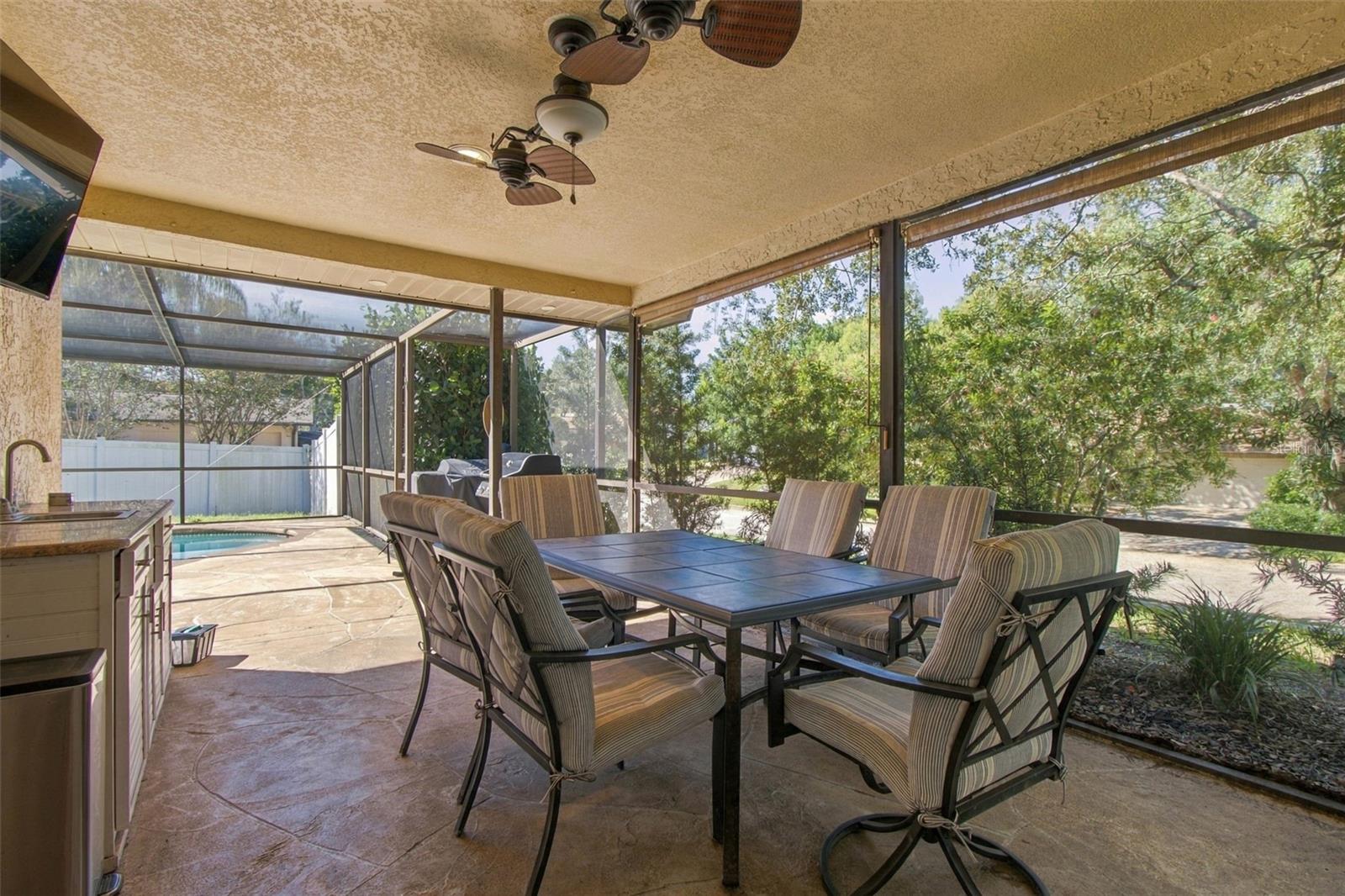 874 PINEWOOD TER W — photo 37