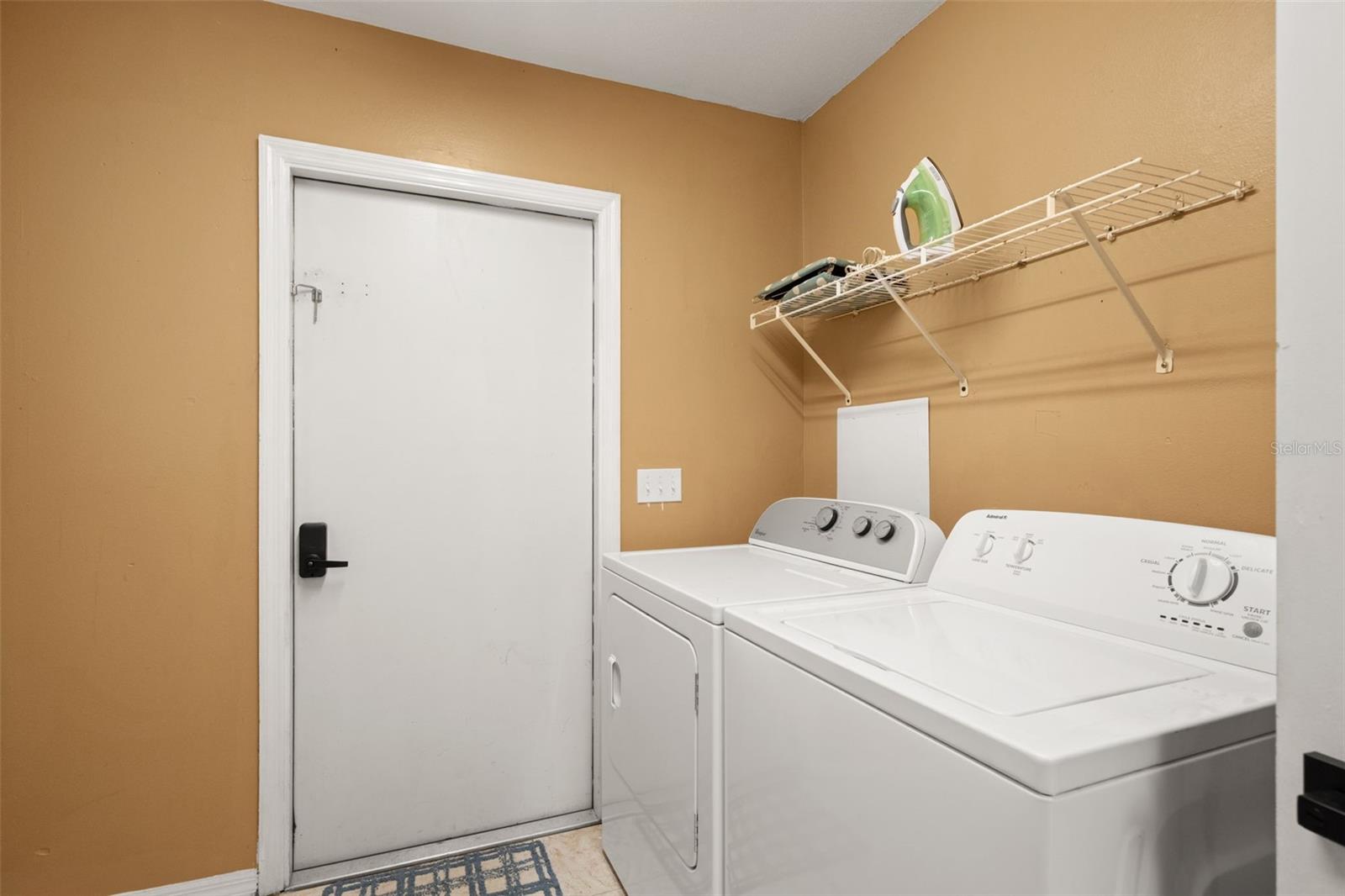 201 GLENDALE DR #C — photo 14