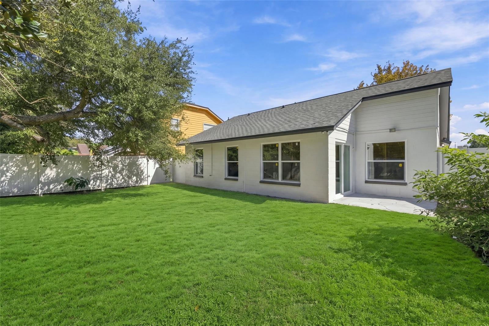 12808 DUNHILL DR — photo 23