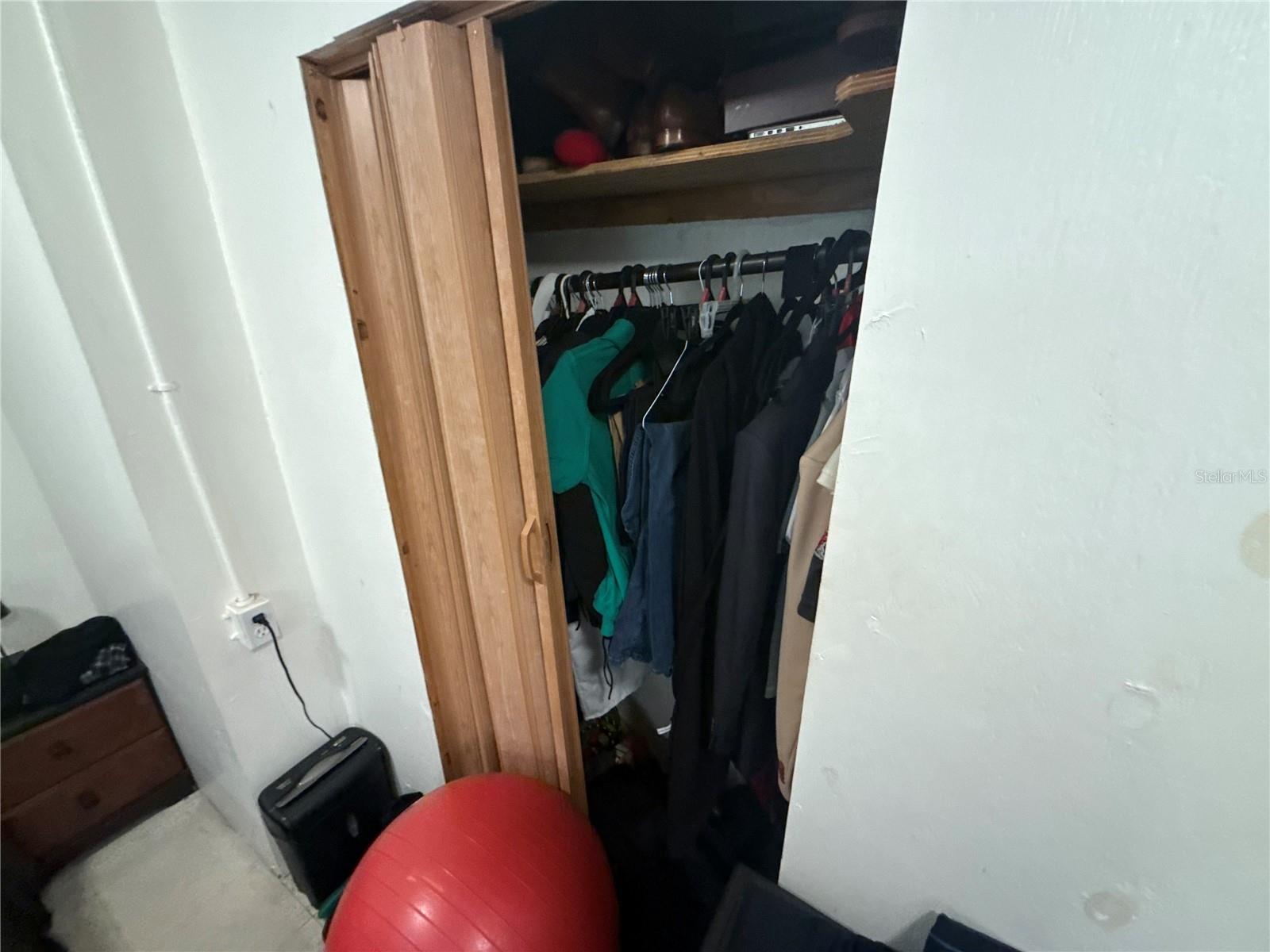 4422 N CLARK AVE #C — photo 11