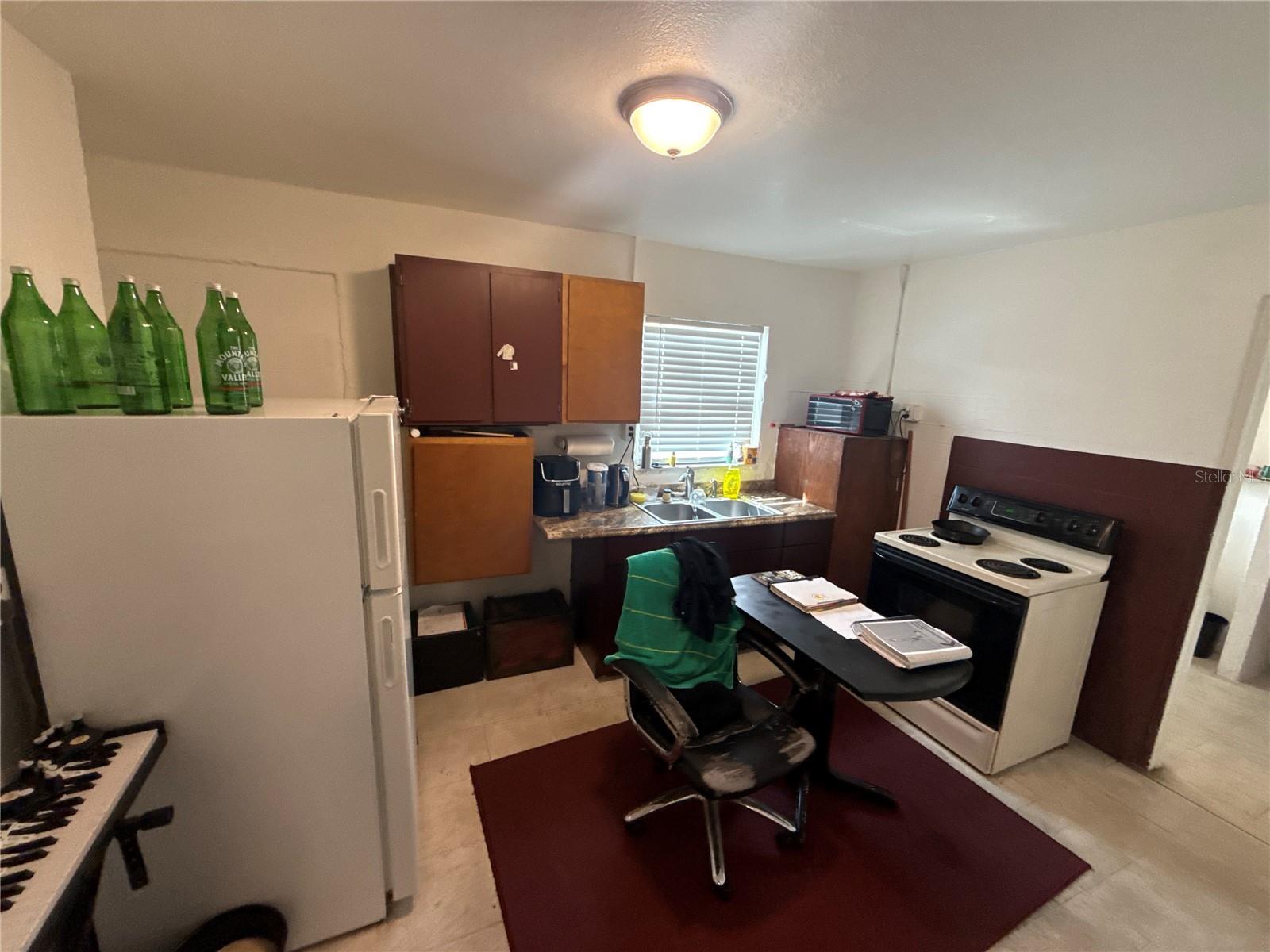 4422 N CLARK AVE #C — photo 8