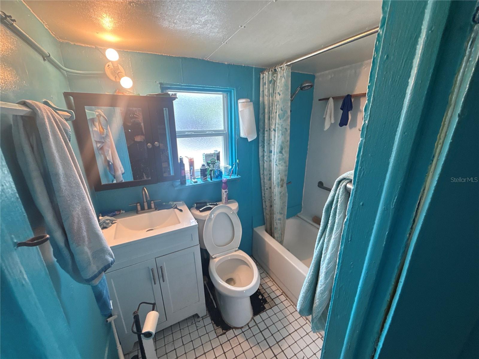 4422 N CLARK AVE #C — photo 17