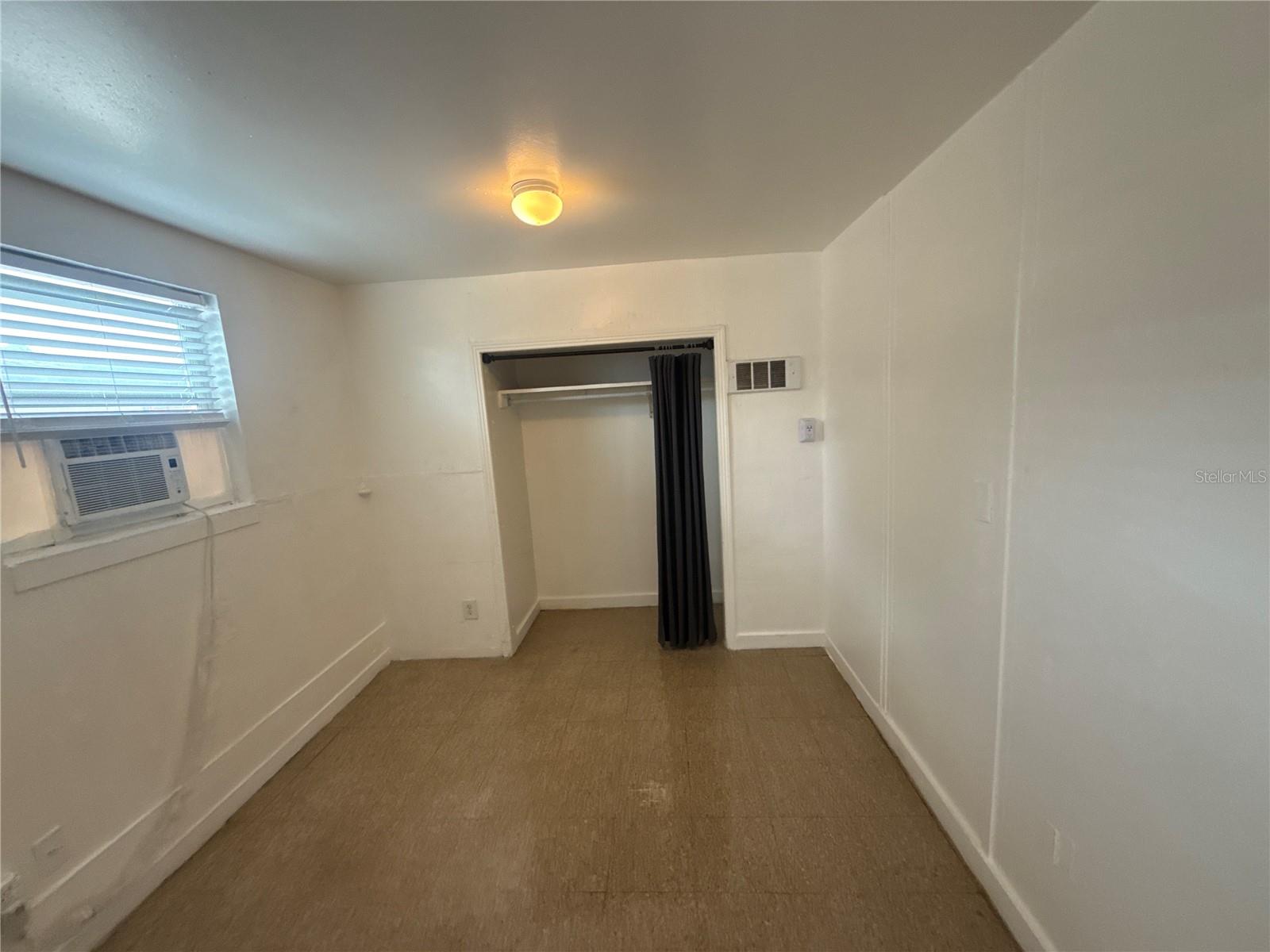 4422 N CLARK AVE #C — photo 5