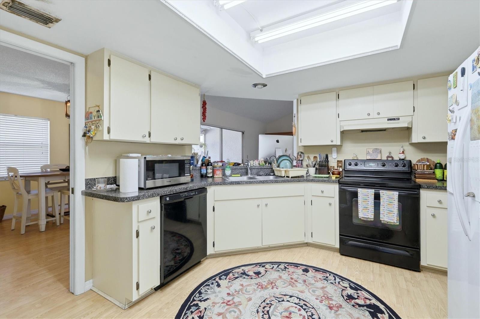 4173 CENTER POINTE CIR #87B — photo 9