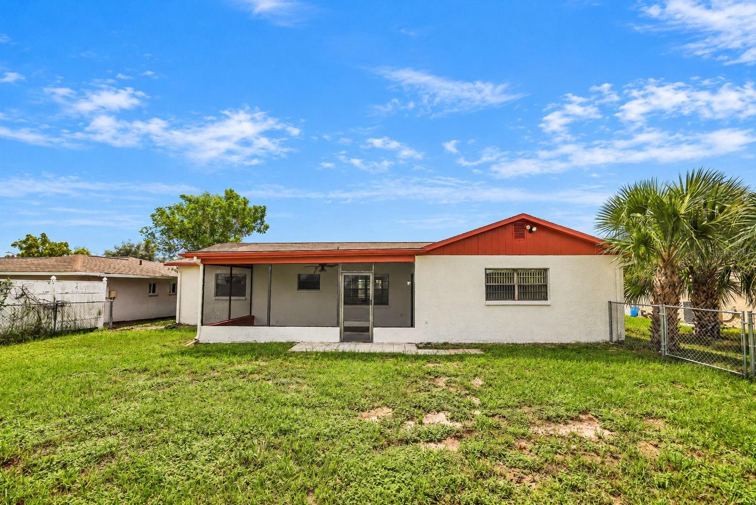 10970 PEPPERTREE LN — photo 30