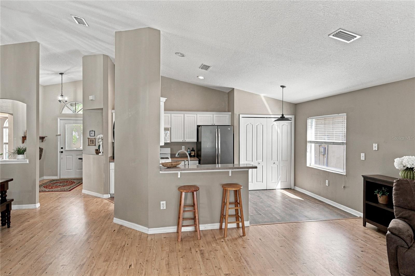 7619 WILTSHIRE PARK PL — photo 10