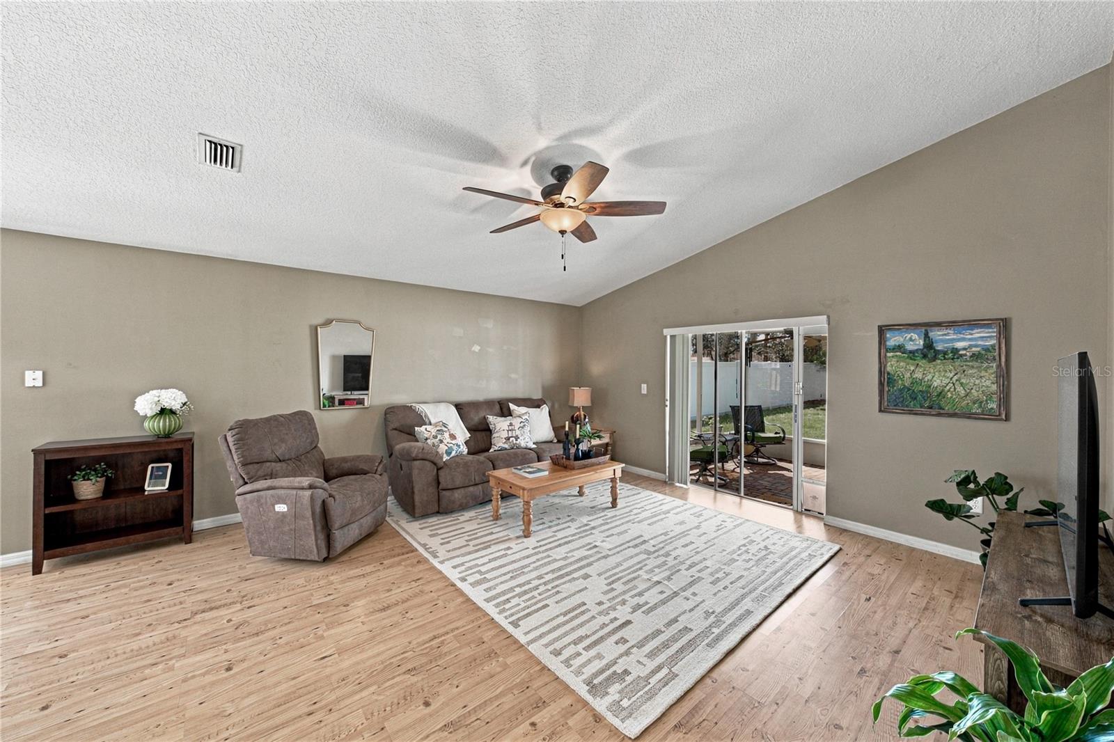 7619 WILTSHIRE PARK PL — photo 5