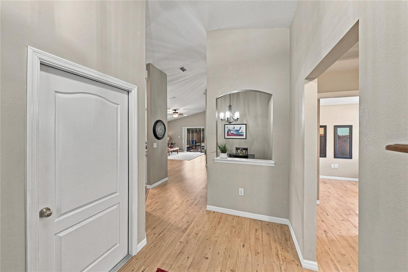 7619 WILTSHIRE PARK PL — photo 8