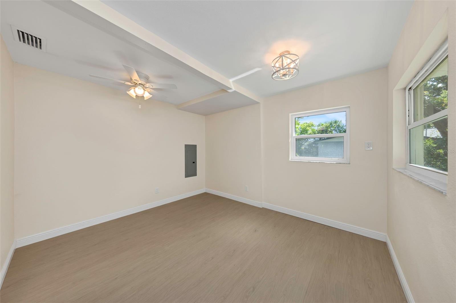 4450 13TH AVE S — photo 17