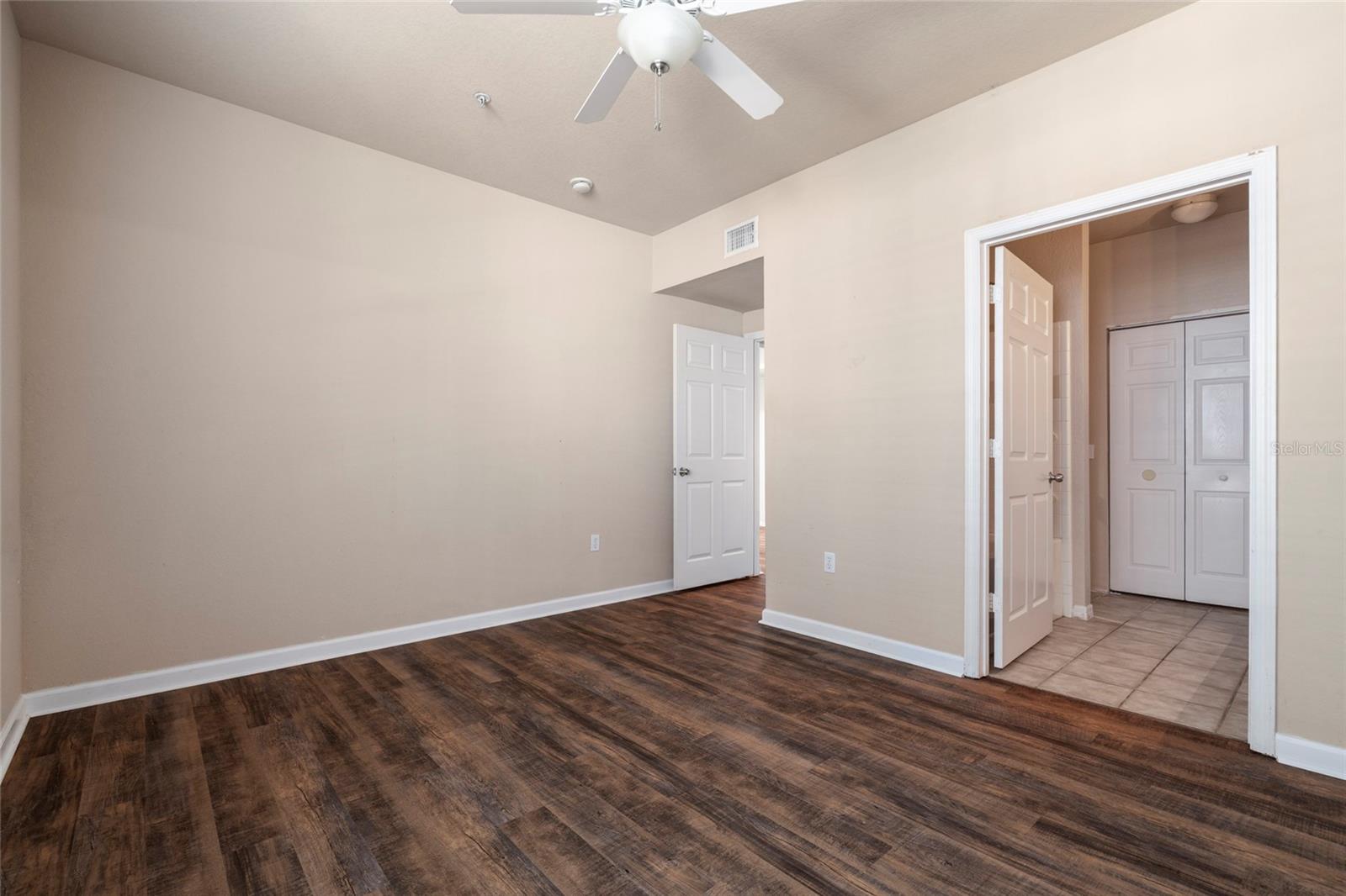 5550 ROSEHILL RD #102 — photo 17