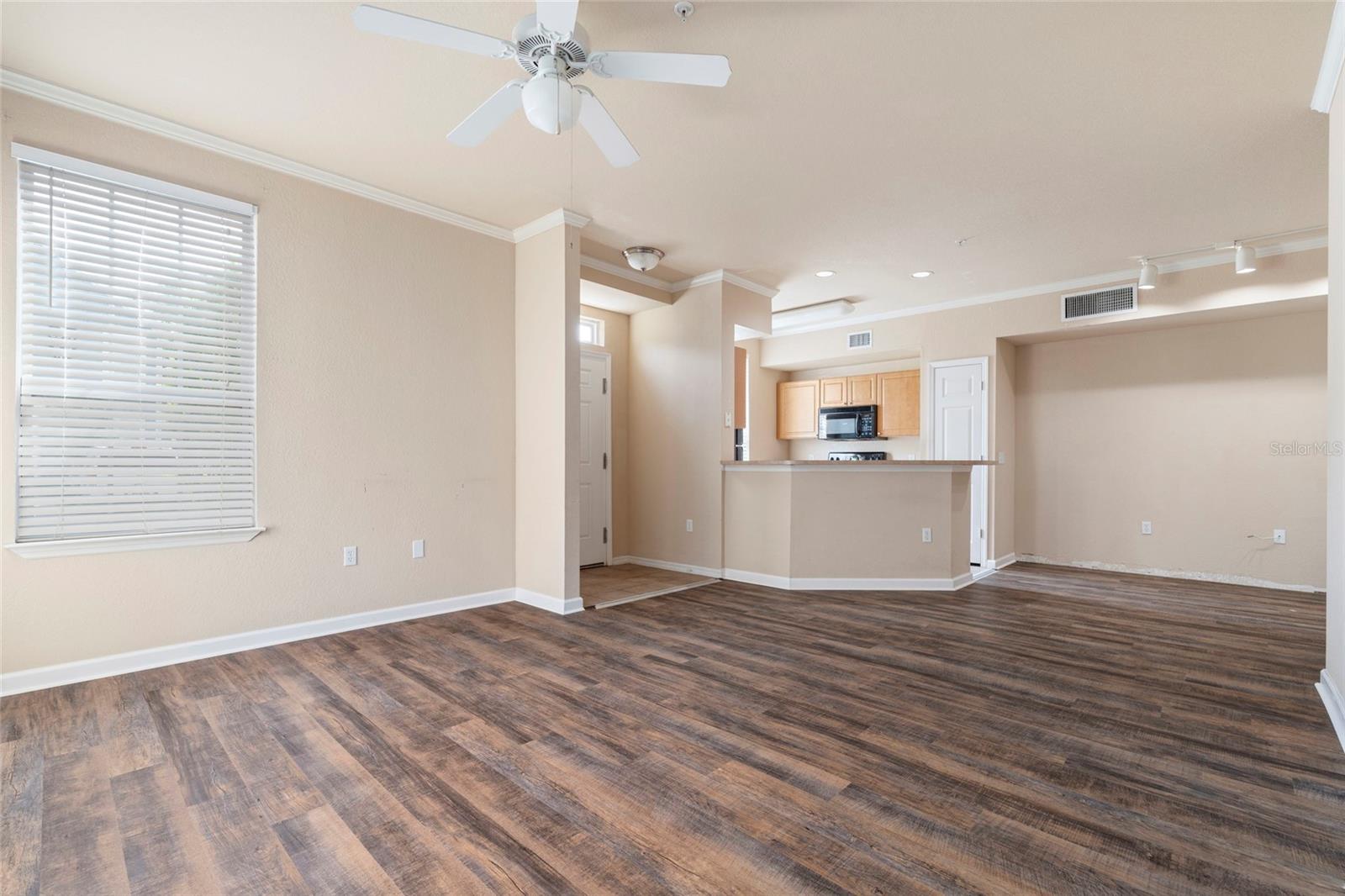 5550 ROSEHILL RD #102 — photo 7